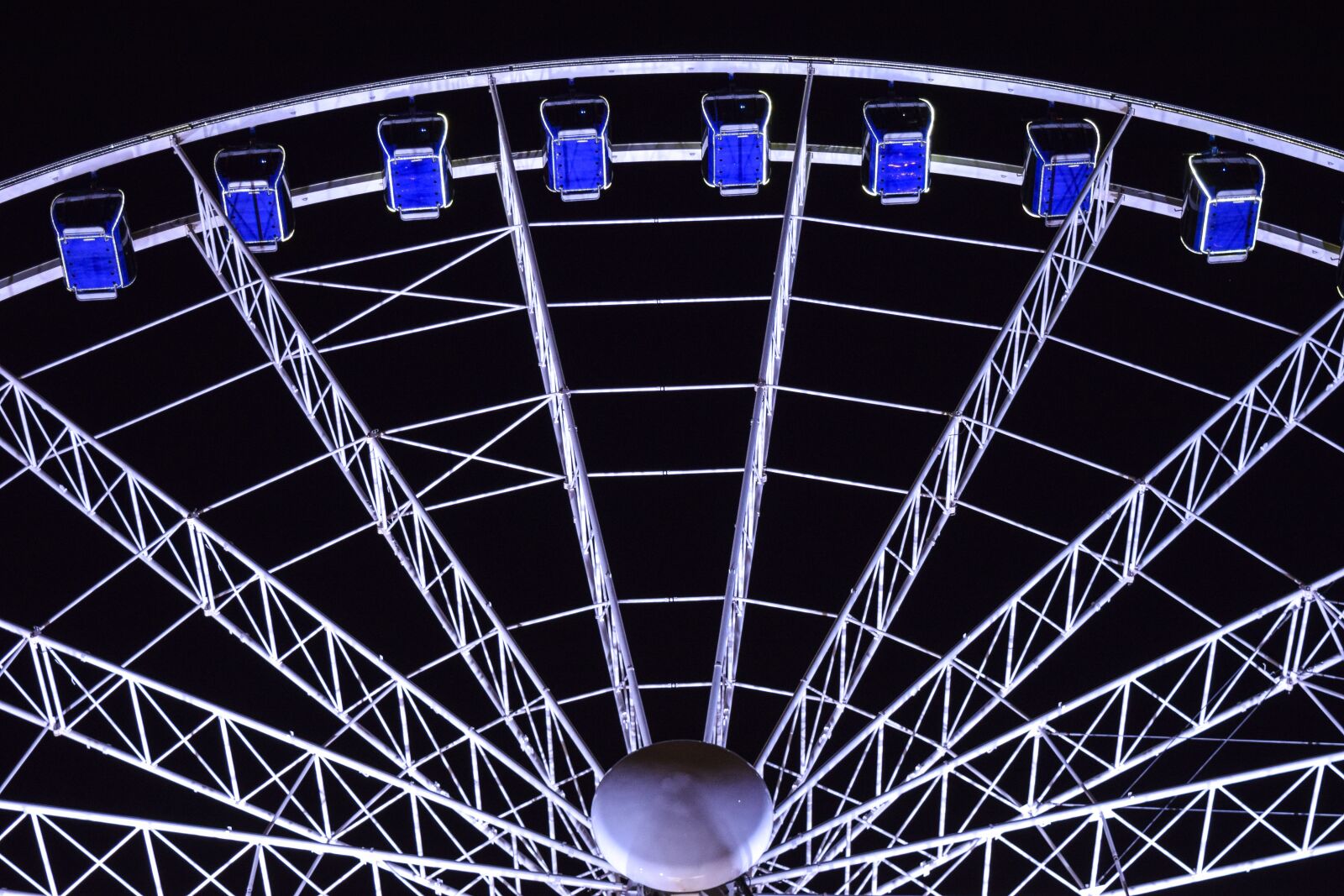 Nikon D3300 sample photo. Carousel, christmas market, fun photography