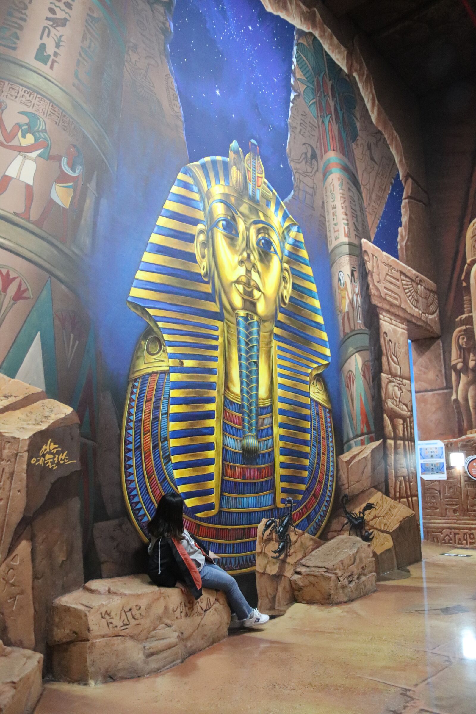 Canon EOS 800D (EOS Rebel T7i / EOS Kiss X9i) sample photo. Pharaoh, trick art, stone photography
