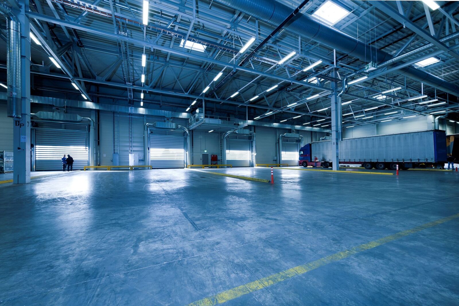 Nikon D3X sample photo. Industrial hall, toore, warehouse photography
