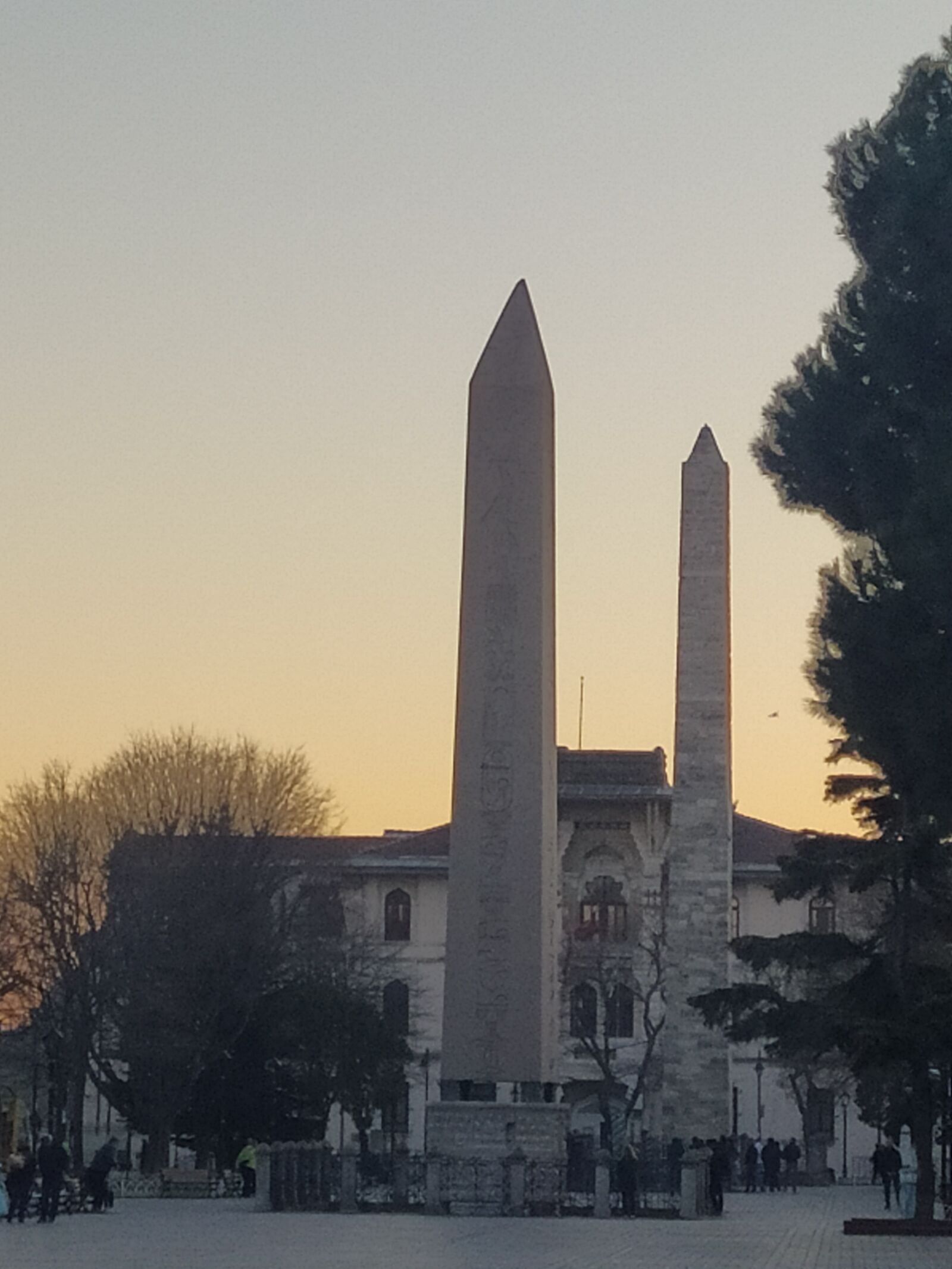 Xiaomi Redmi Note 7 sample photo. The obelisk, istanbul, sultan photography
