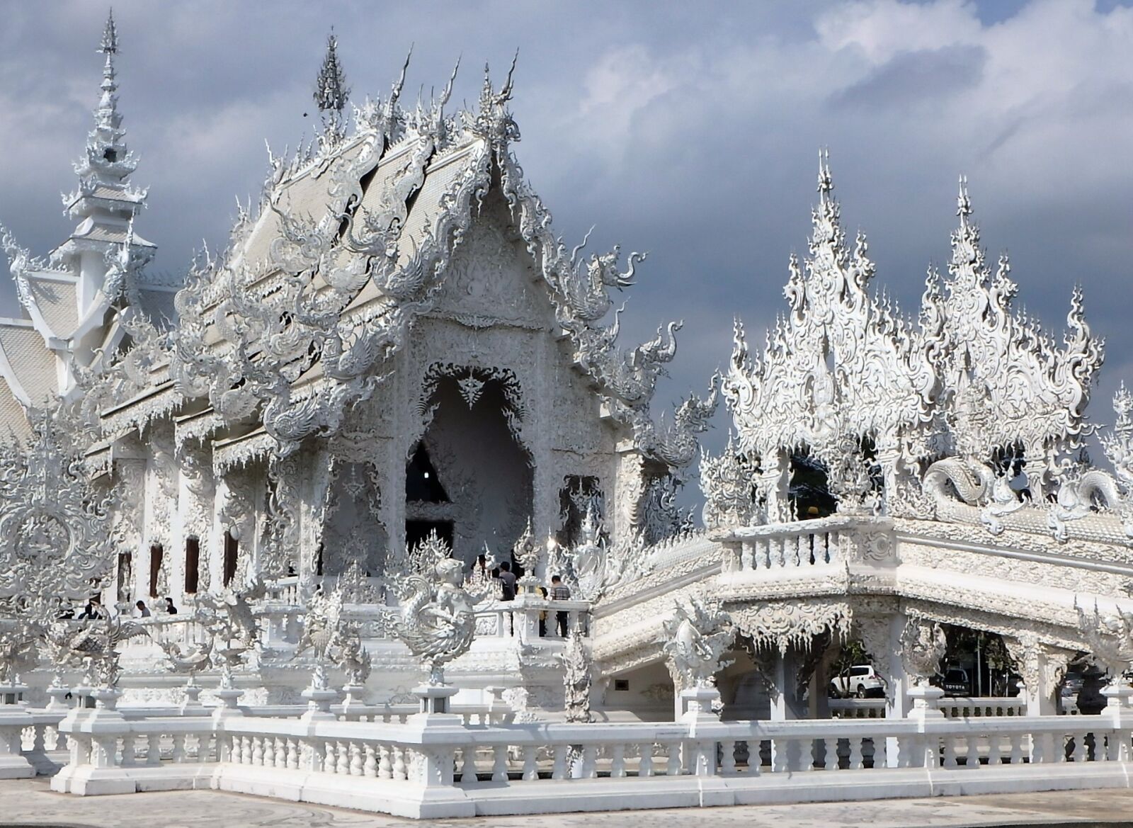 Olympus TG-860 sample photo. White temple, thailand, chiang photography