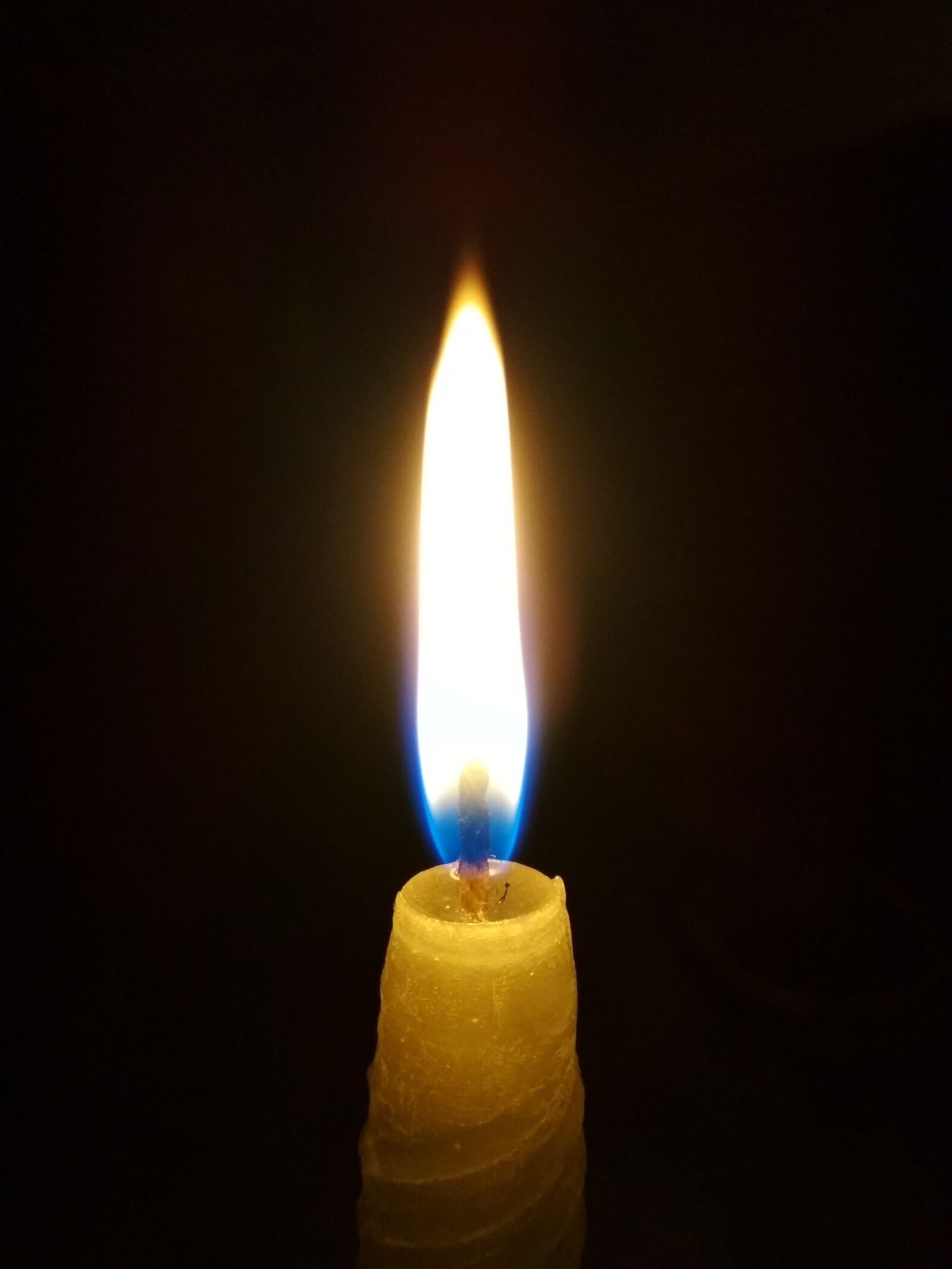 Xiaomi Redmi 4 Pro sample photo. Lighting, candle, flame photography