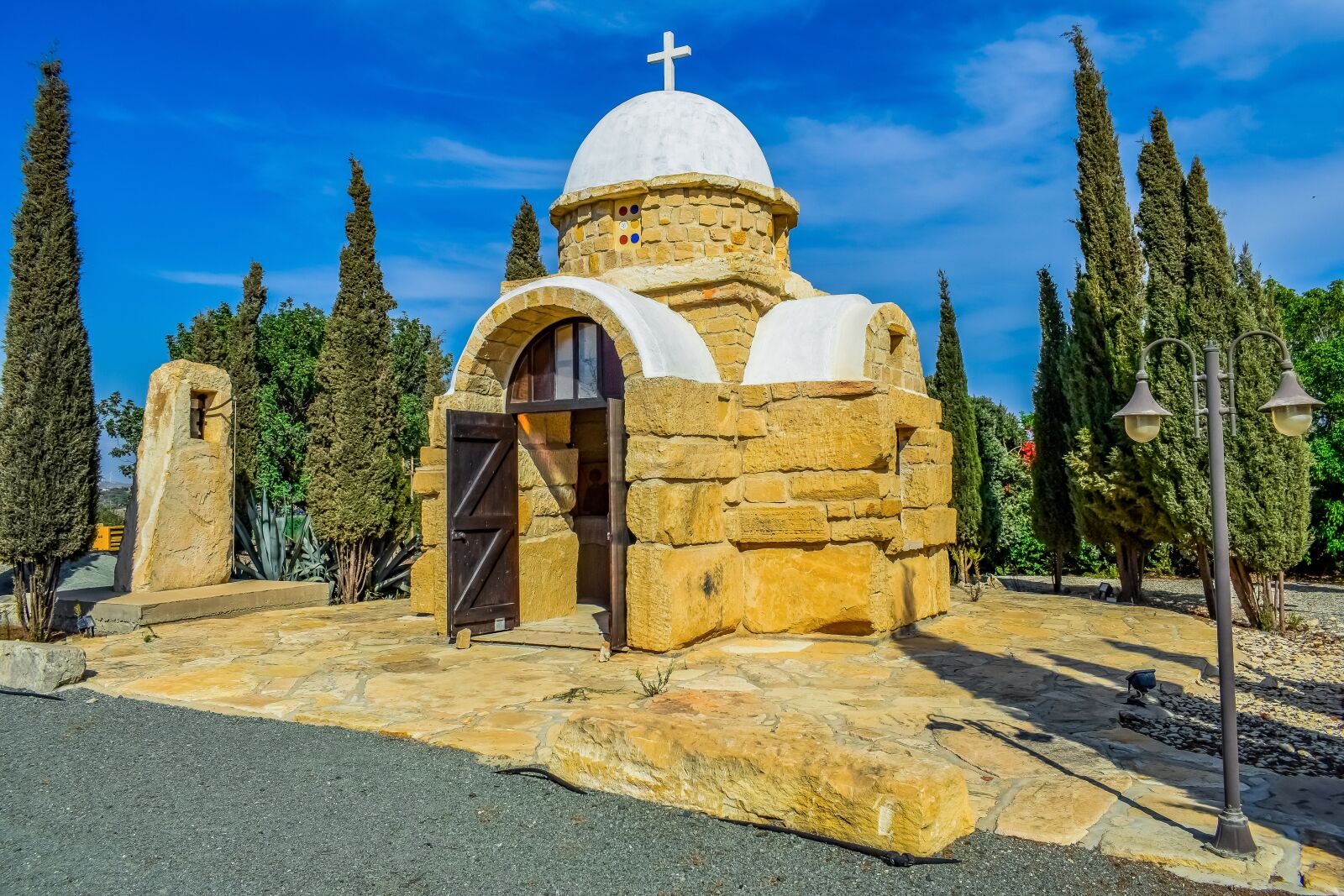 Nikon D3300 sample photo. Church, architecture, building photography