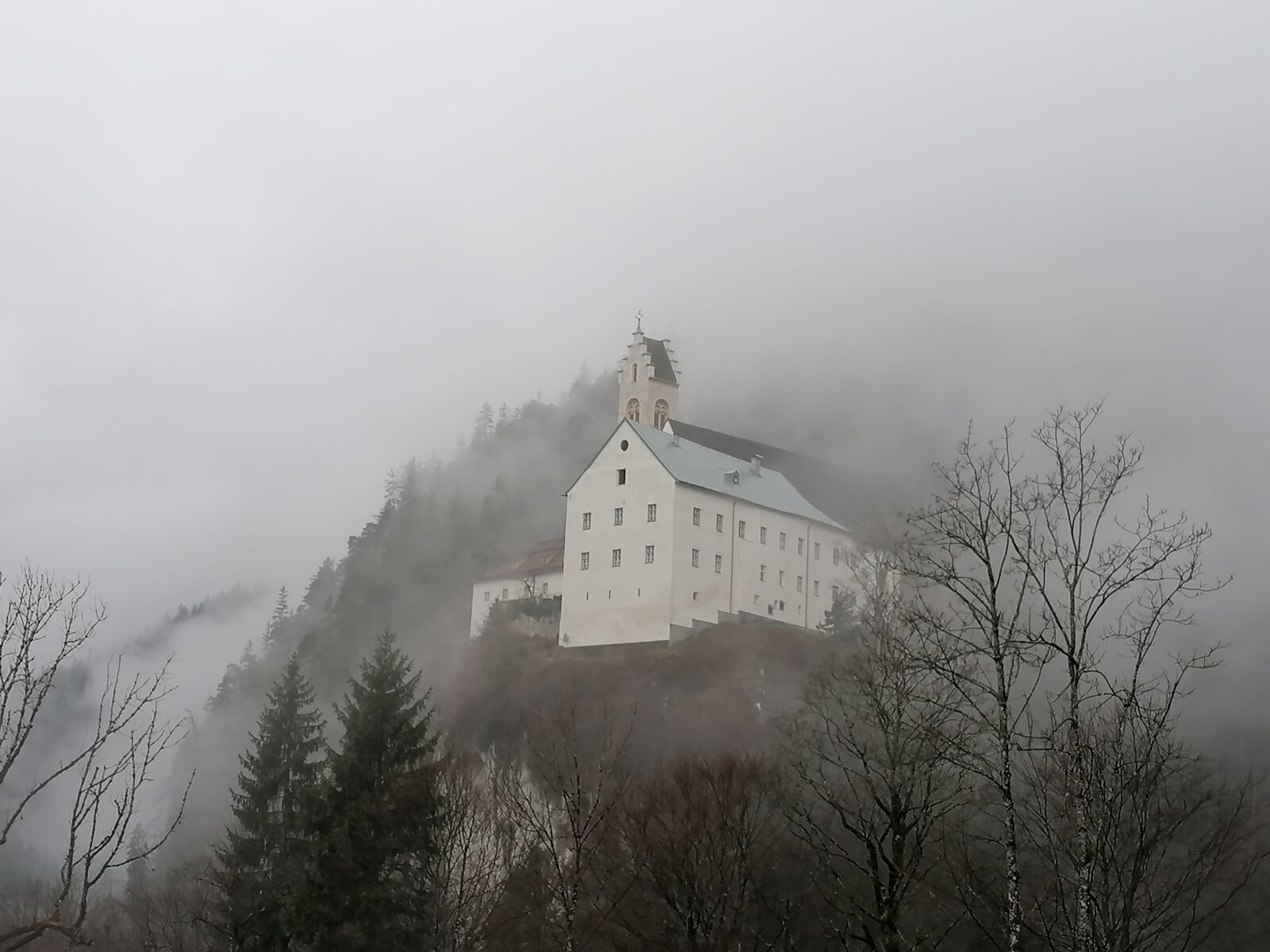 HUAWEI P30 LITE sample photo. Georg berg, pilgrimage, fog photography