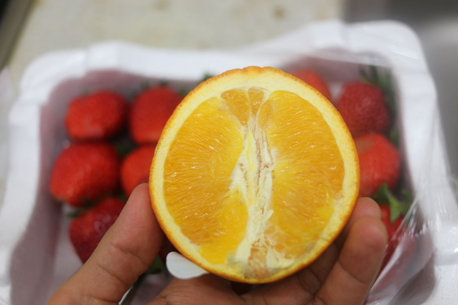 Canon EF 40mm F2.8 STM sample photo. Fruit, food, healthy photography