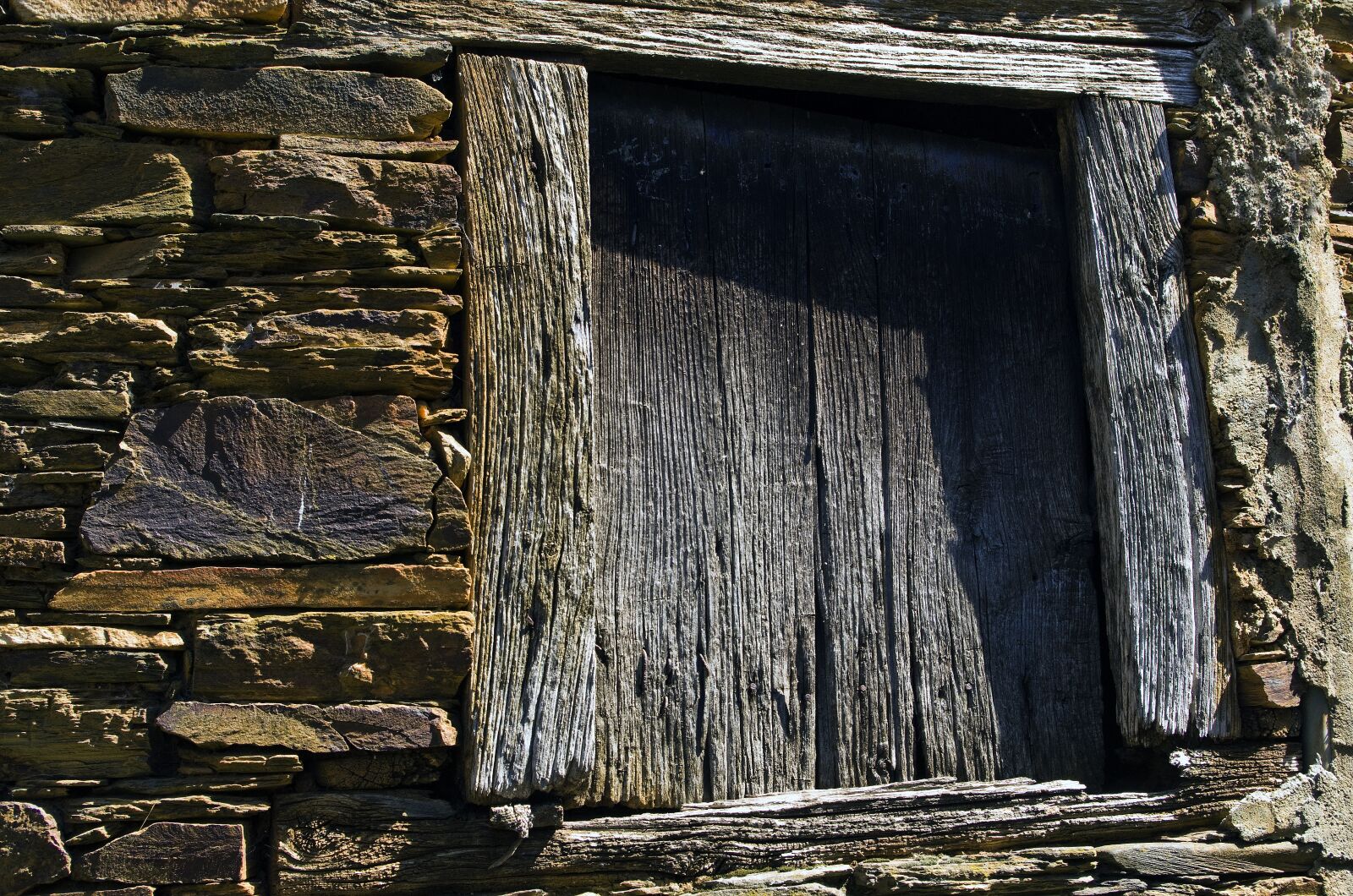 Pentax K-30 sample photo. Wood, old, wall photography