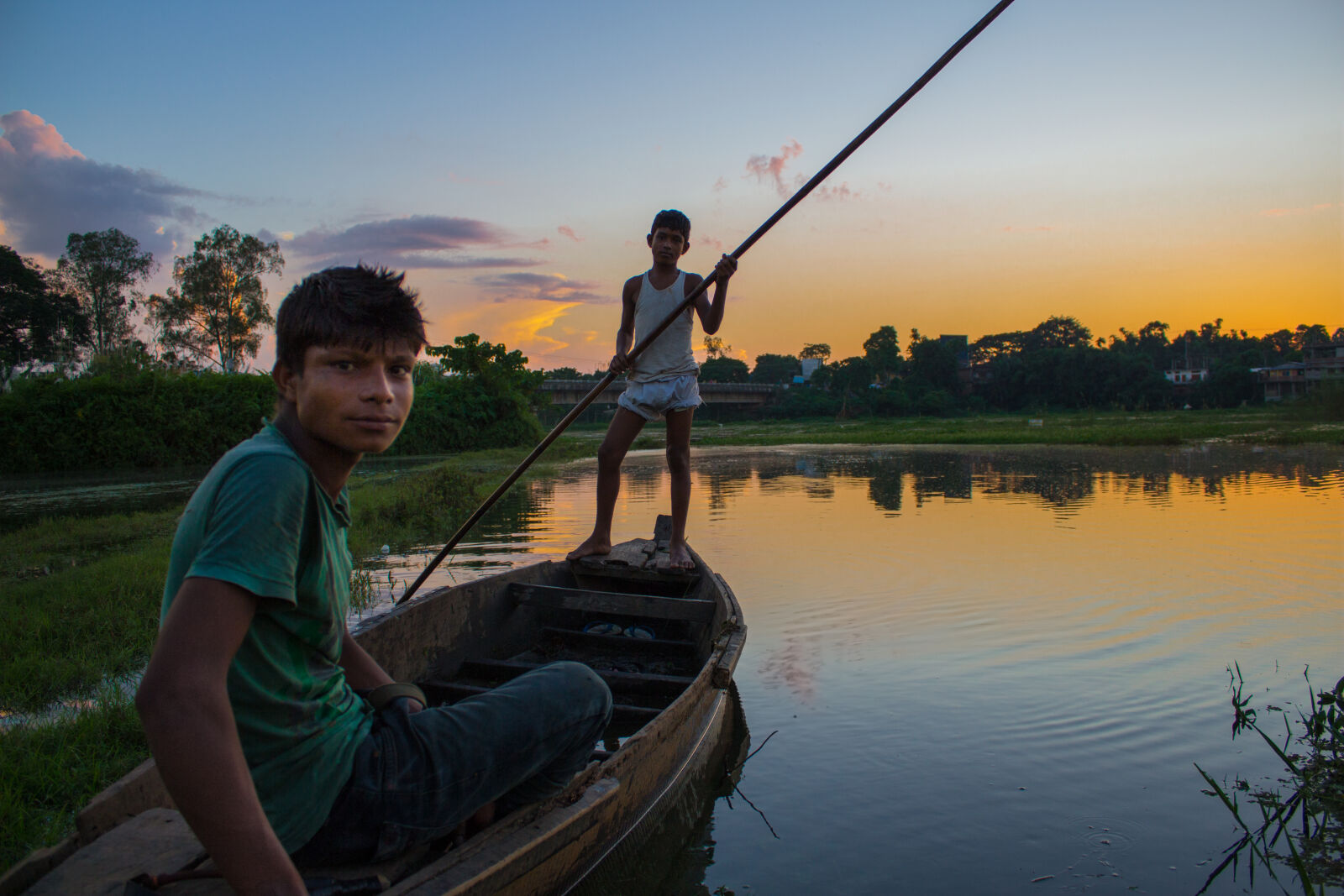 Canon EOS 700D (EOS Rebel T5i / EOS Kiss X7i) sample photo. Boat, fishing, indian, river photography