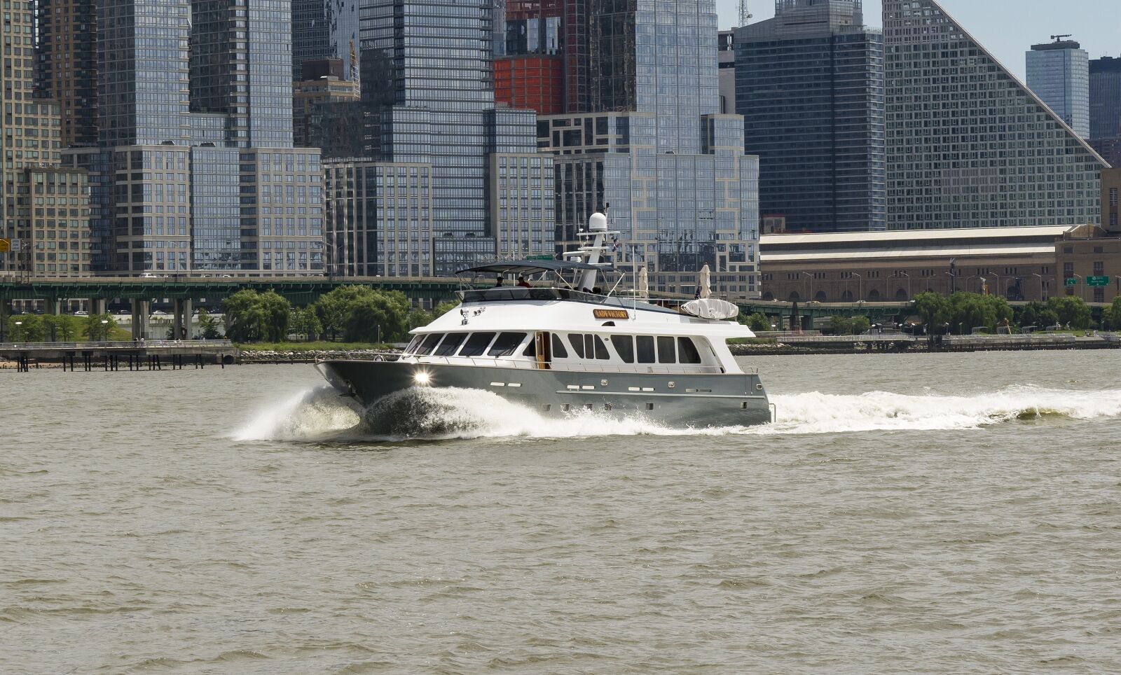 Nikon D7200 sample photo. Boat, ship, river photography