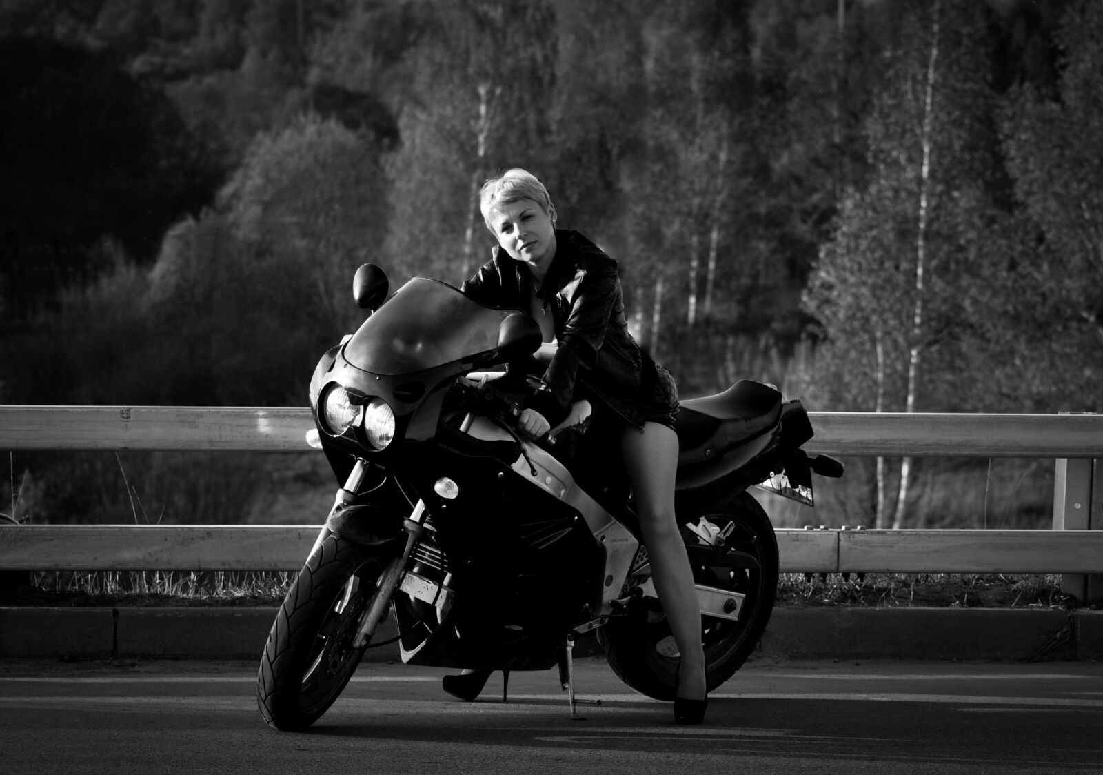Nikon D90 sample photo. Motorcycle, girl, erotica photography