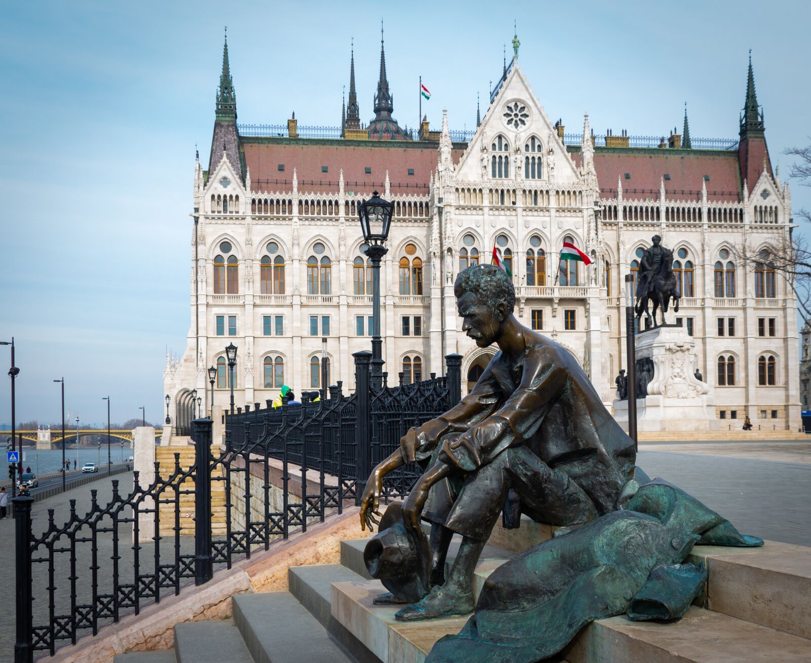 Canon EOS 700D (EOS Rebel T5i / EOS Kiss X7i) sample photo. Attila, jozsef, statue photography