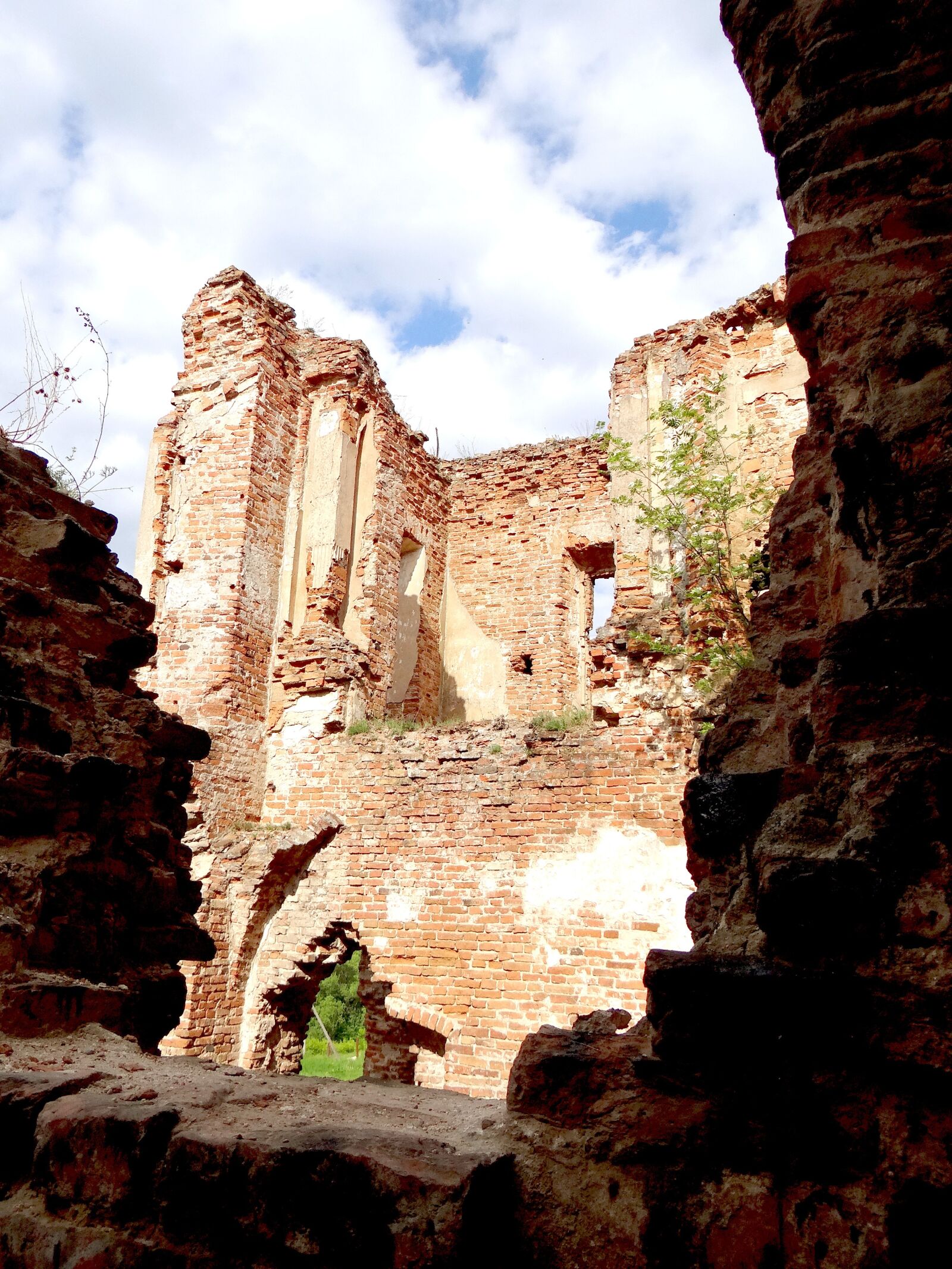 Sony DSC-HX200V sample photo. The ruins of the photography