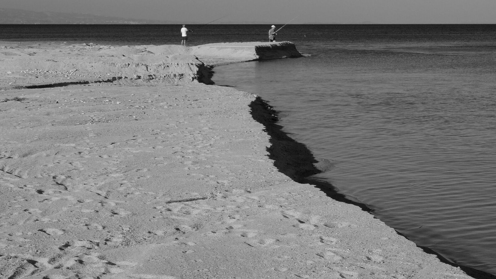 Fujifilm X20 sample photo. Sea, beach, calabria photography