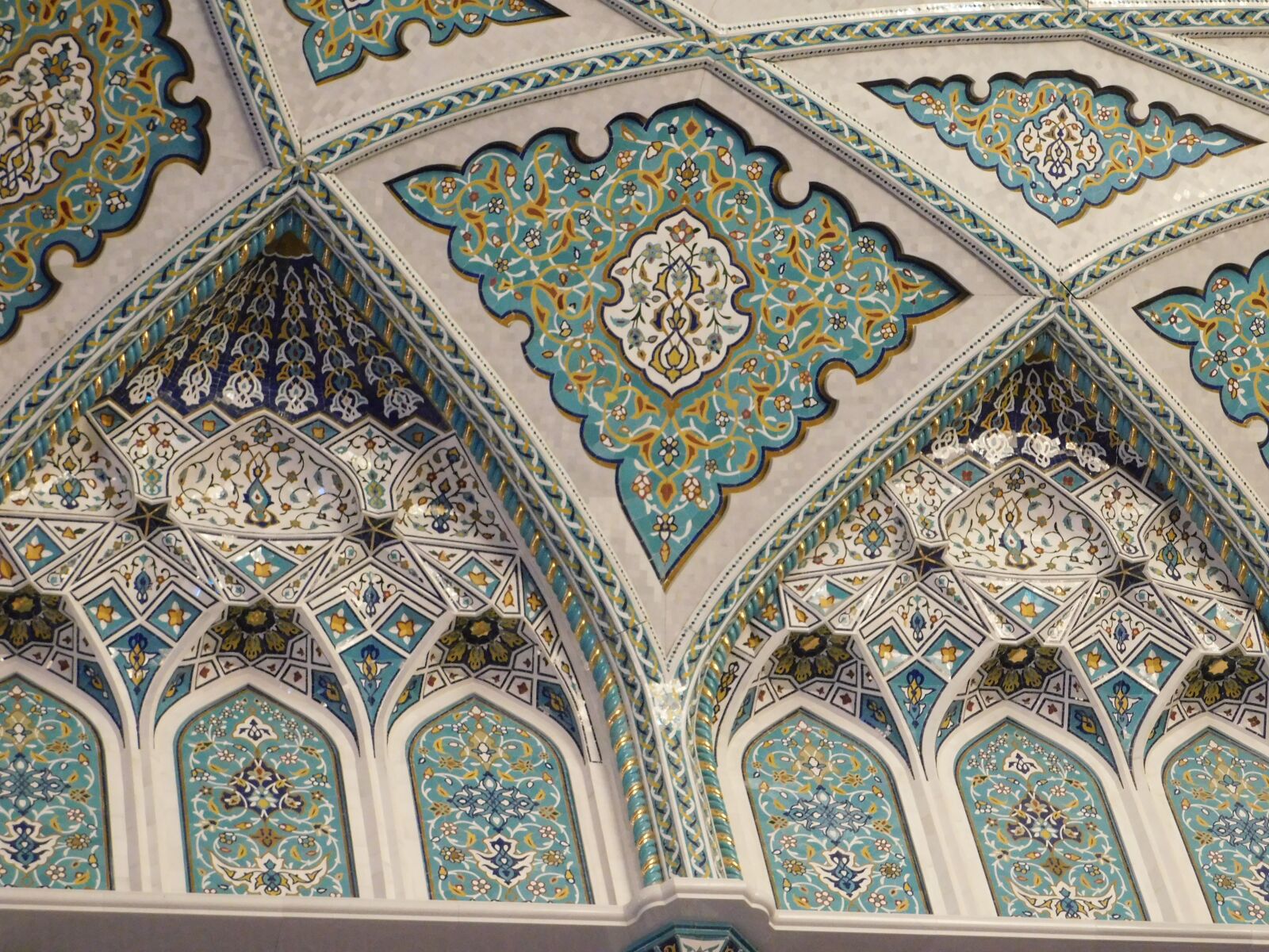 Nikon Coolpix B500 sample photo. Oman, travel, mosque photography