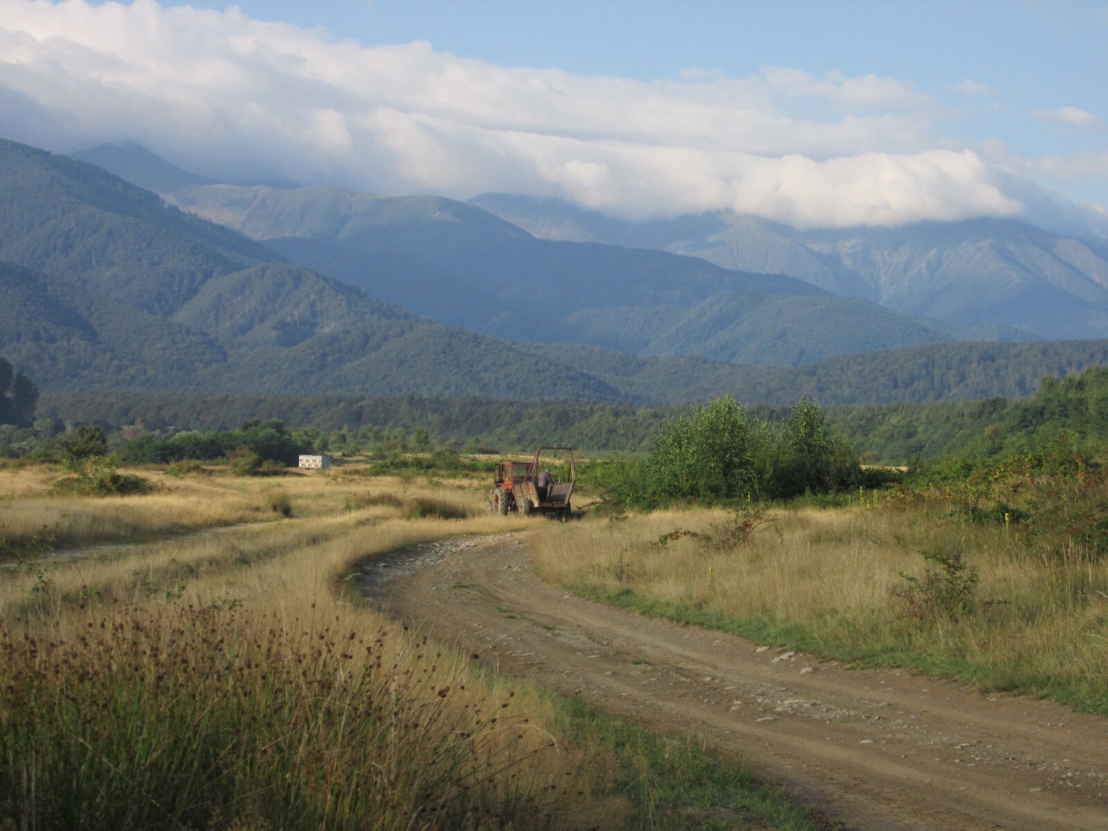 Canon PowerShot SX170 IS sample photo. Country, mountains, panorama, road photography