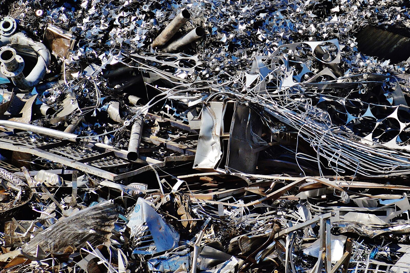 Nikon D3200 sample photo. Iron, scrap, scrap metal photography