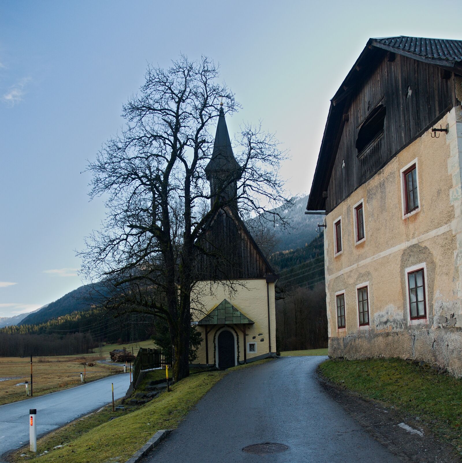 Nikon D80 sample photo. Dawn, morning, chapel photography