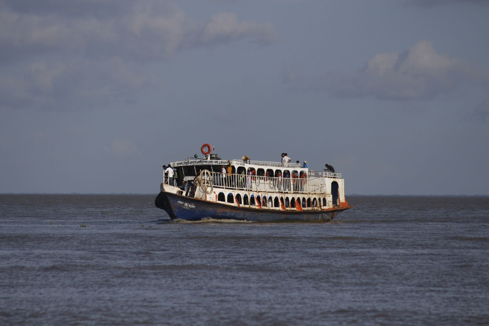 Canon EOS 700D (EOS Rebel T5i / EOS Kiss X7i) sample photo. Sea, water, transportation system photography
