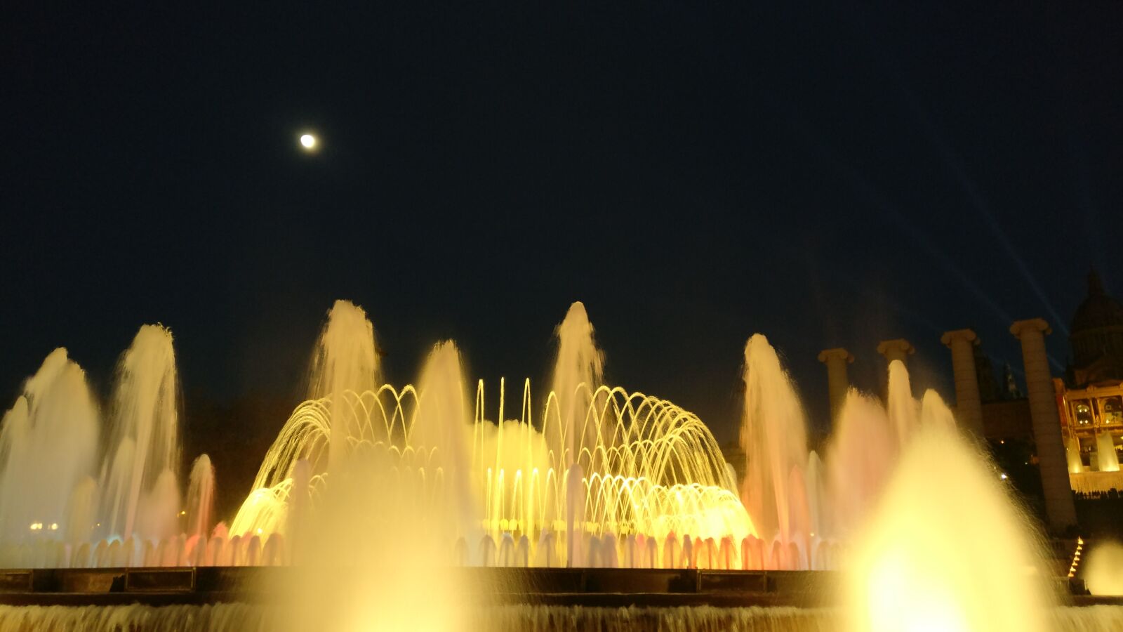 OnePlus A3003 sample photo. Fountain, night, water, splash photography