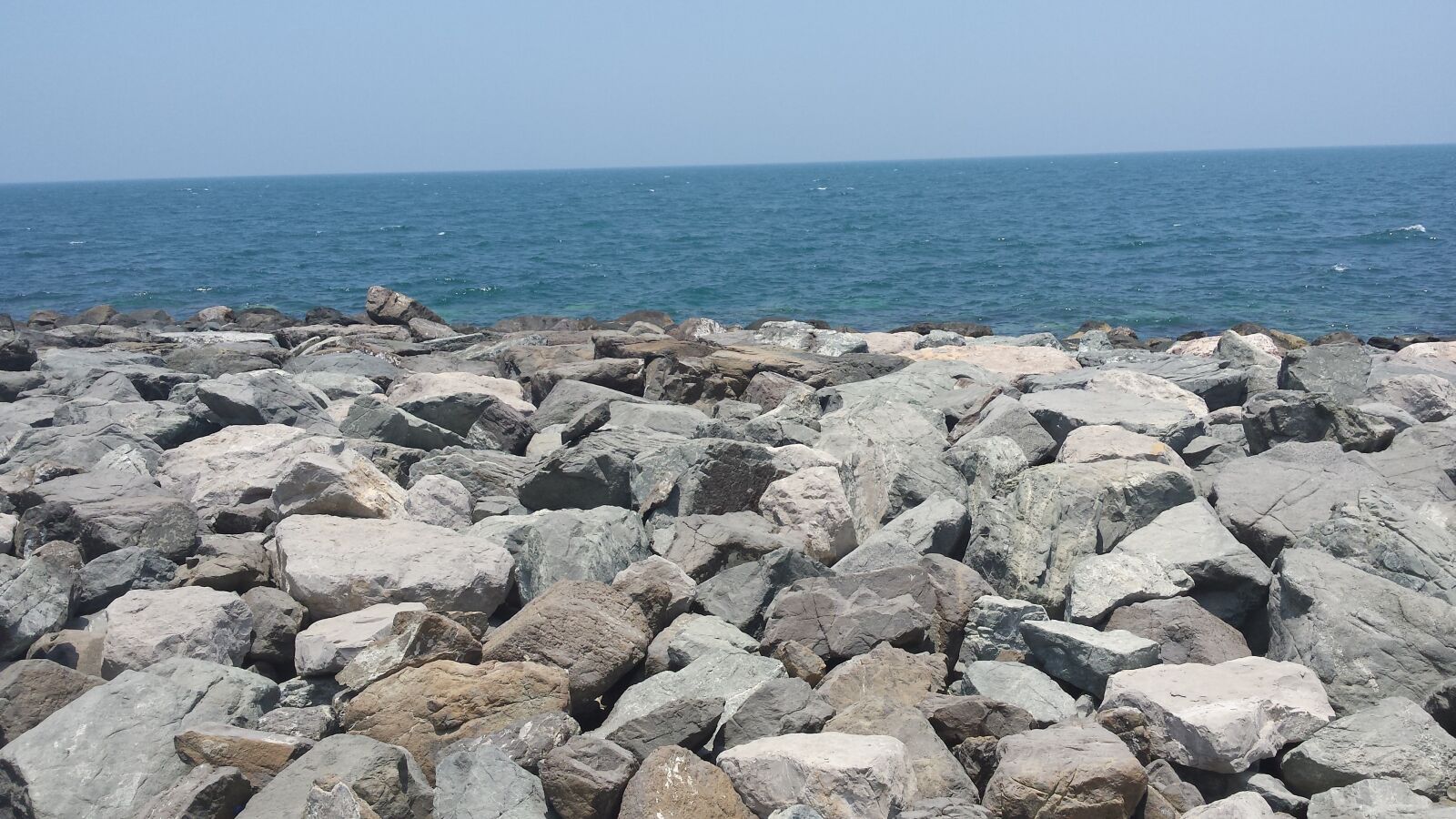 Samsung Galaxy S4 sample photo. Quay, emirates, tourism photography