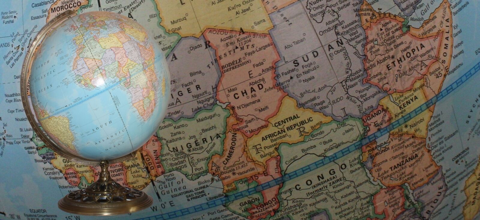 Canon EOS 550D (EOS Rebel T2i / EOS Kiss X4) sample photo. Globe, world, map photography