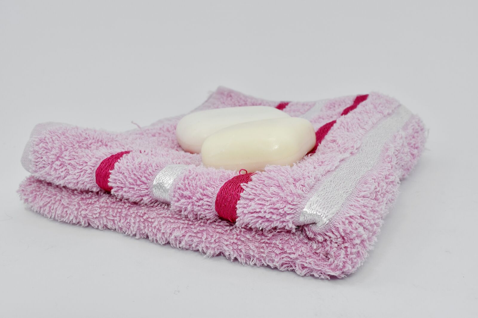 Nikon D5500 sample photo. Cotton, hygiene, pink, towel photography