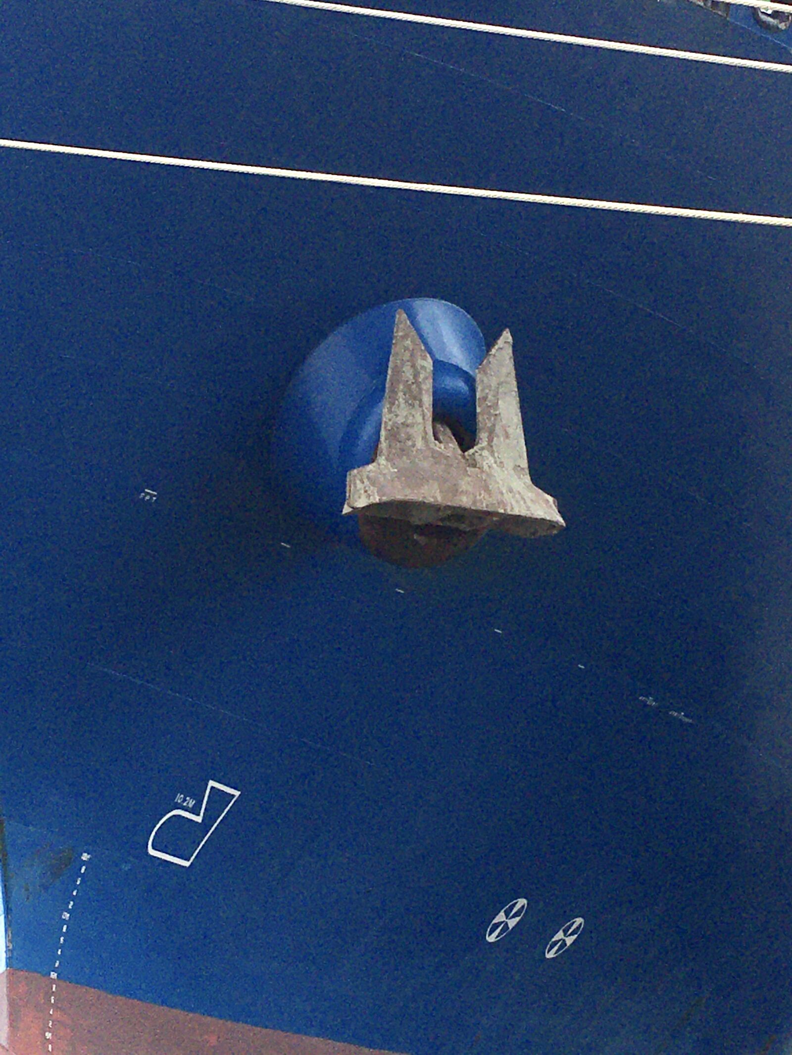 iPhone SE back camera 4.15mm f/2.2 sample photo. Anchor, tooth, ship photography