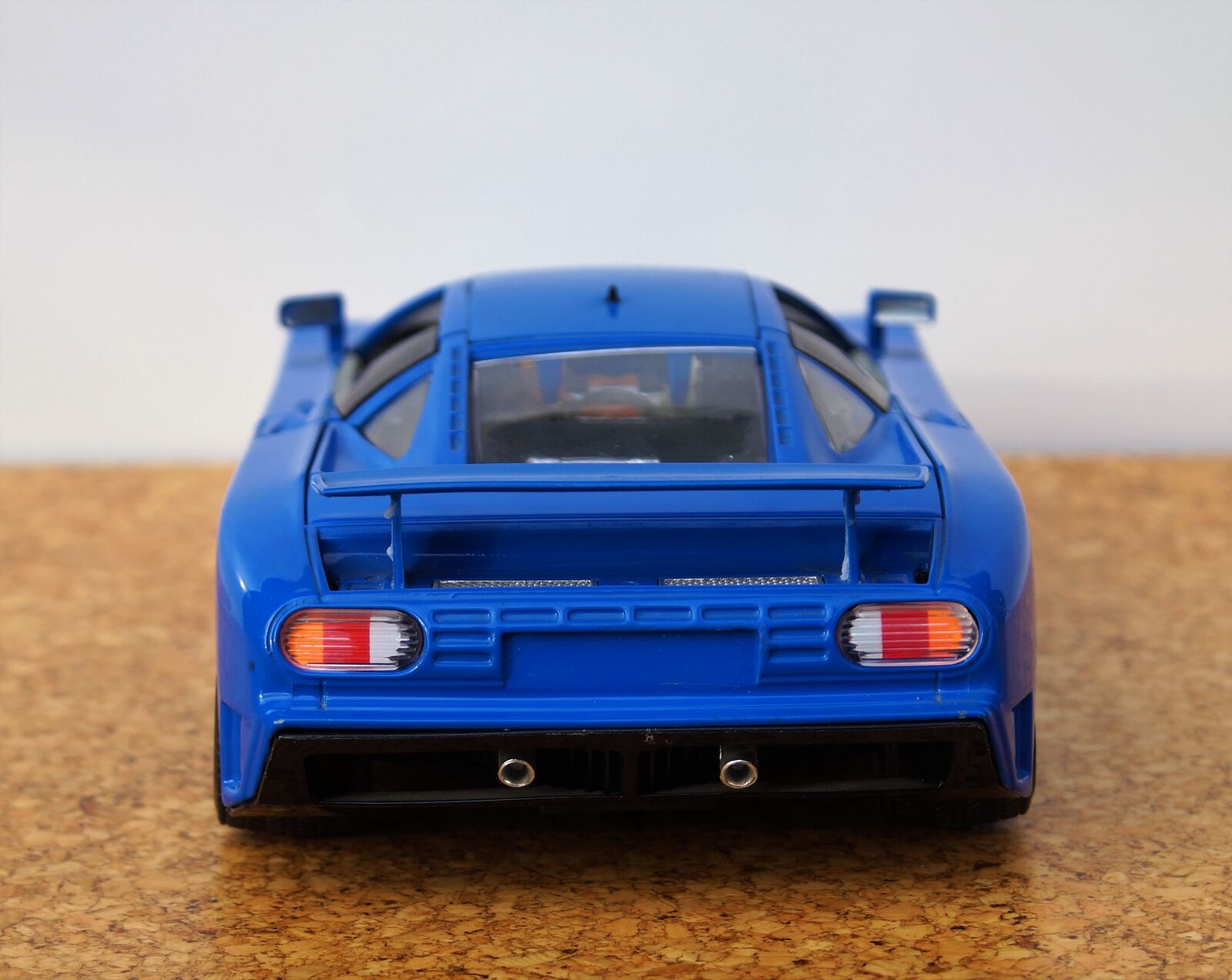 Sony DT 18-70mm F3.5-5.6 sample photo. Model car, bugatti, model photography
