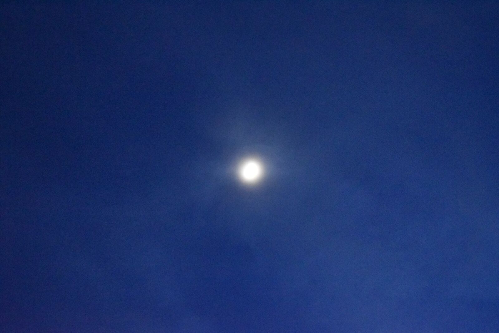 Nikon D3500 sample photo. Moon, distant, space photography