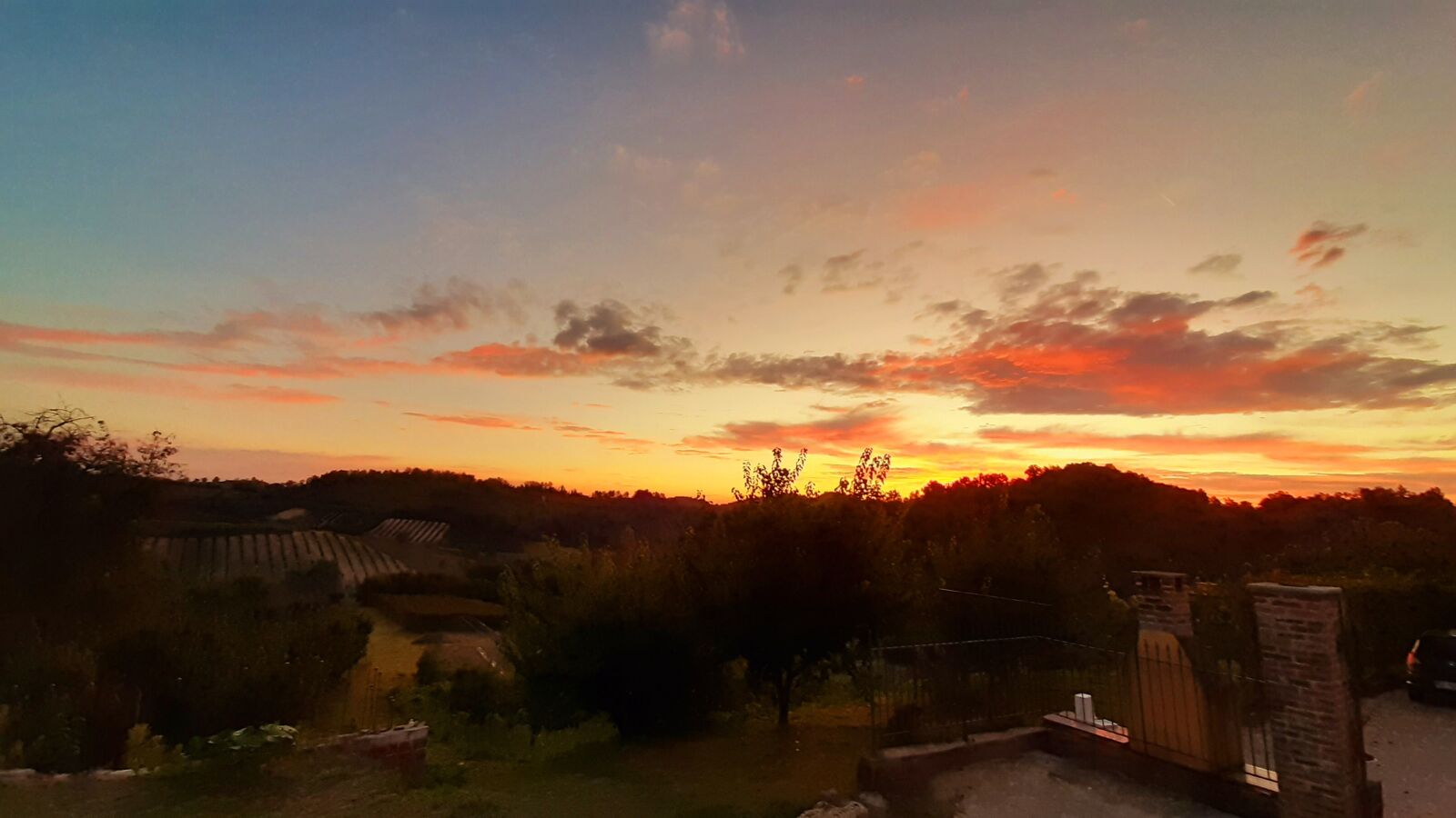 Samsung Galaxy A50 sample photo. Dawn, sun, hills photography
