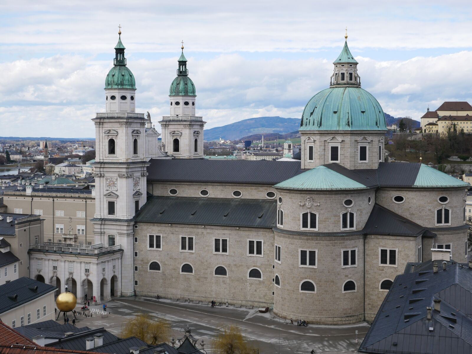 Panasonic DMC-G81 sample photo. Salzburg cathedral, salzburg, church photography
