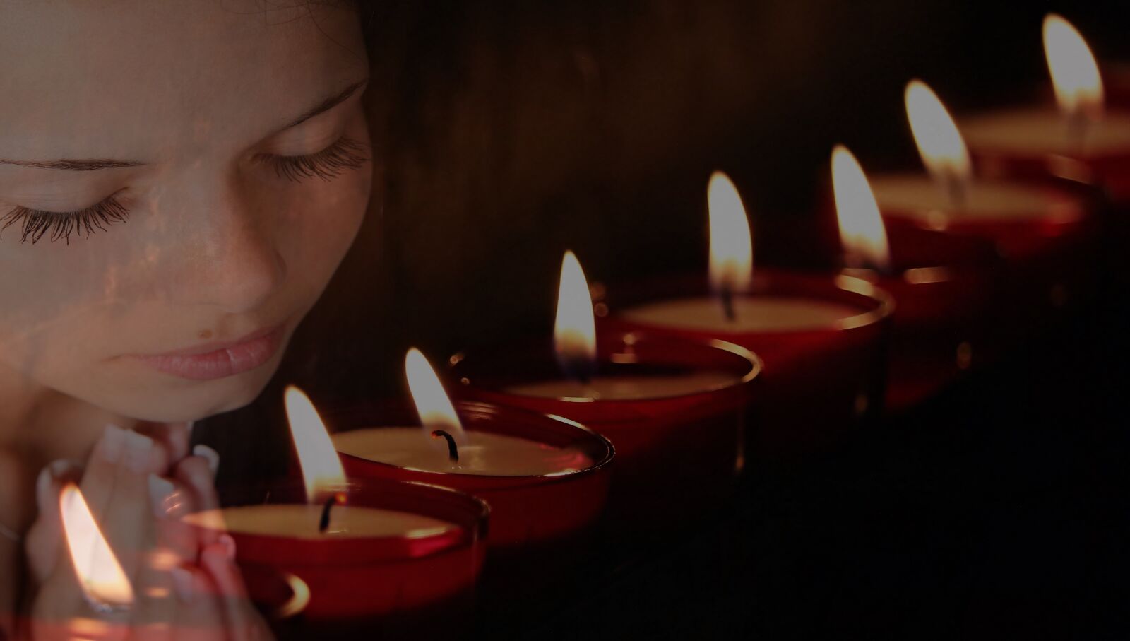 Canon EOS 80D sample photo. Tea lights, girl, woman photography