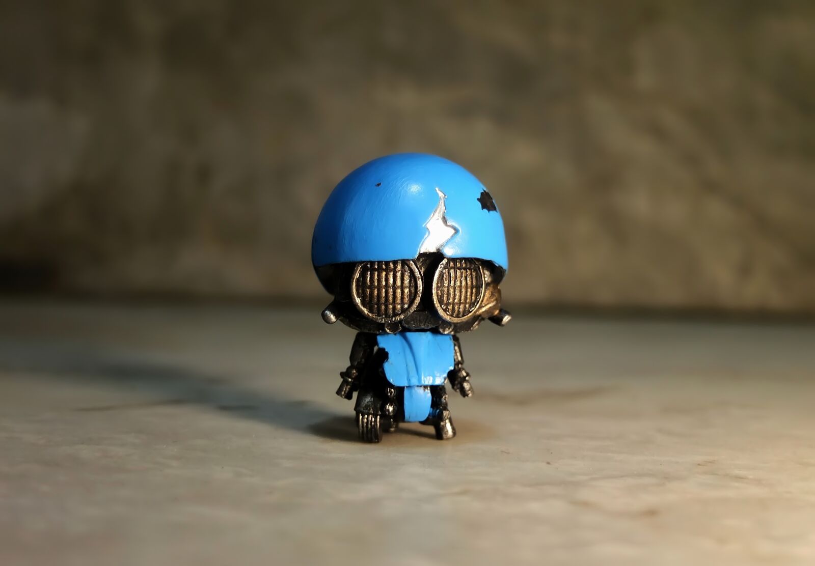 Fujifilm X10 sample photo. Small, robot, toy photography