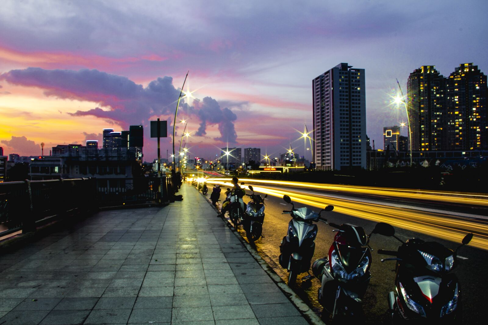 Canon EOS 60D sample photo. City, light, architecture photography