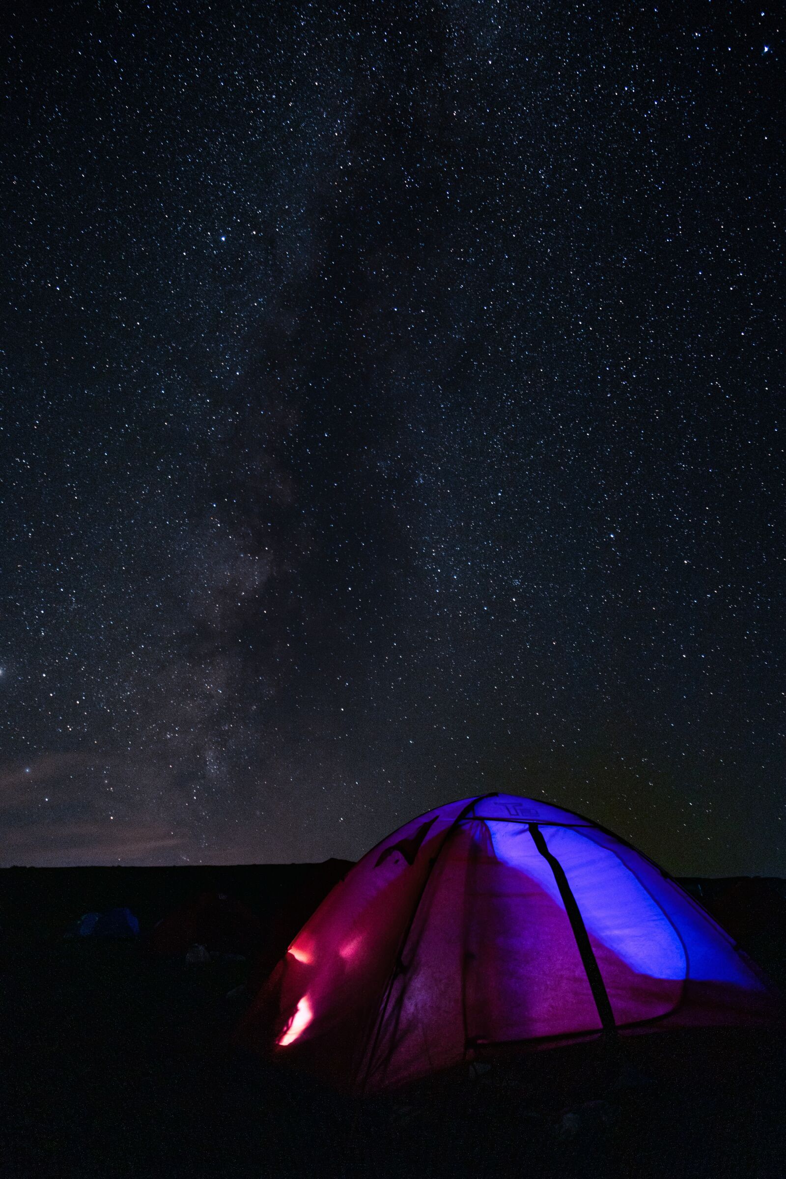Canon EOS 6D Mark II + Canon EF 24-105mm F3.5-5.6 IS STM sample photo. Starry, sky, tent photography