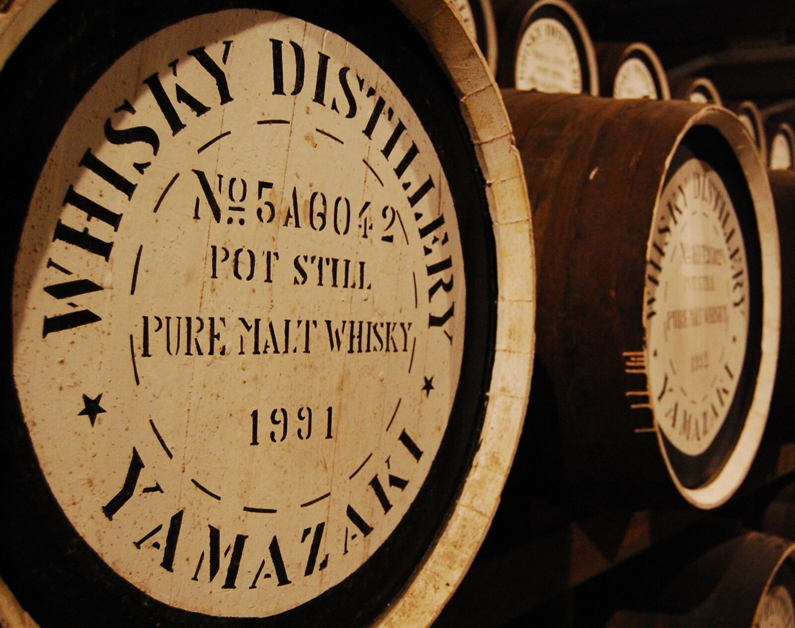 Nikon D40 sample photo. Barrels, storage, whiskey photography