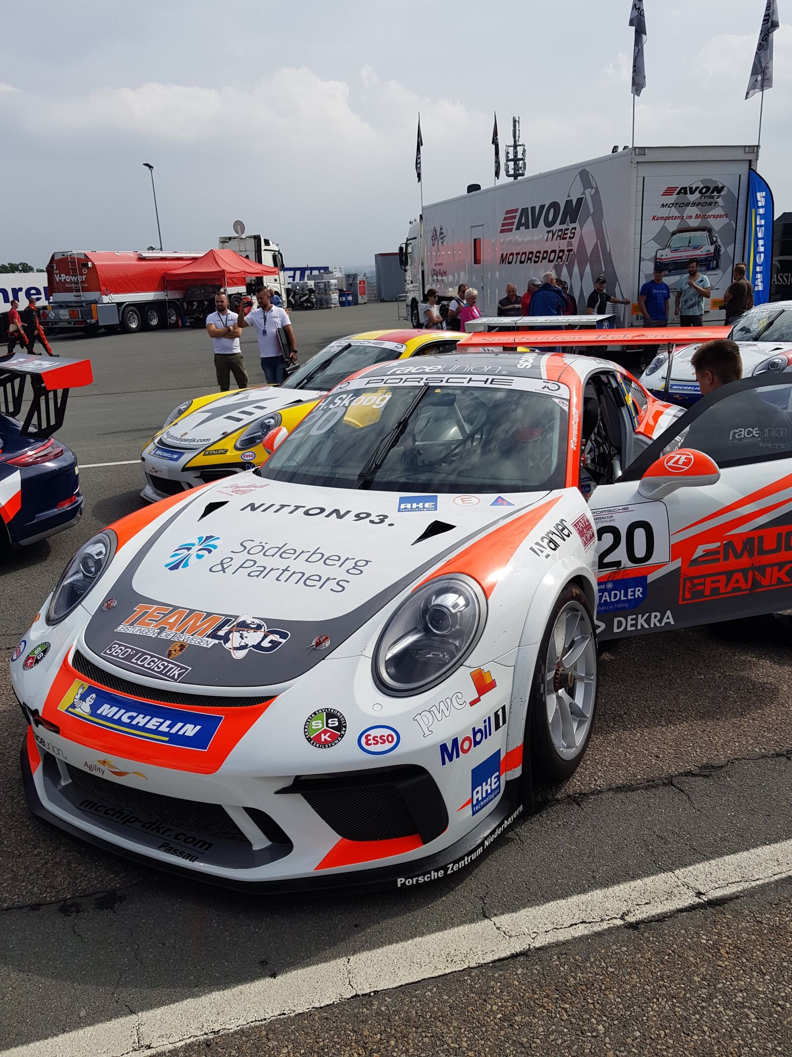 Samsung Galaxy S8 sample photo. Porsche, racing car, carrera photography