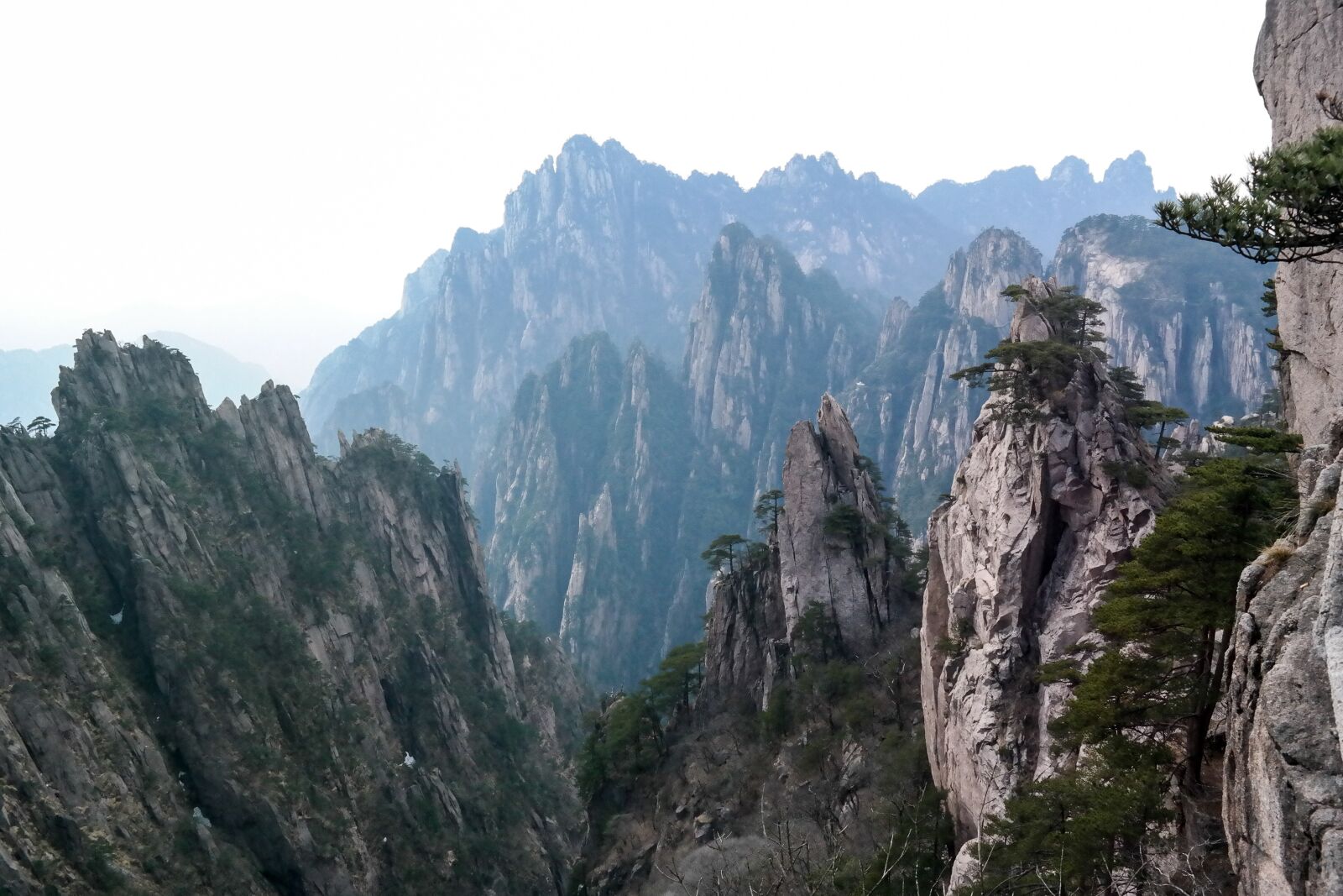 Samsung NX300 sample photo. Sulfuric acid, mountain, people's photography