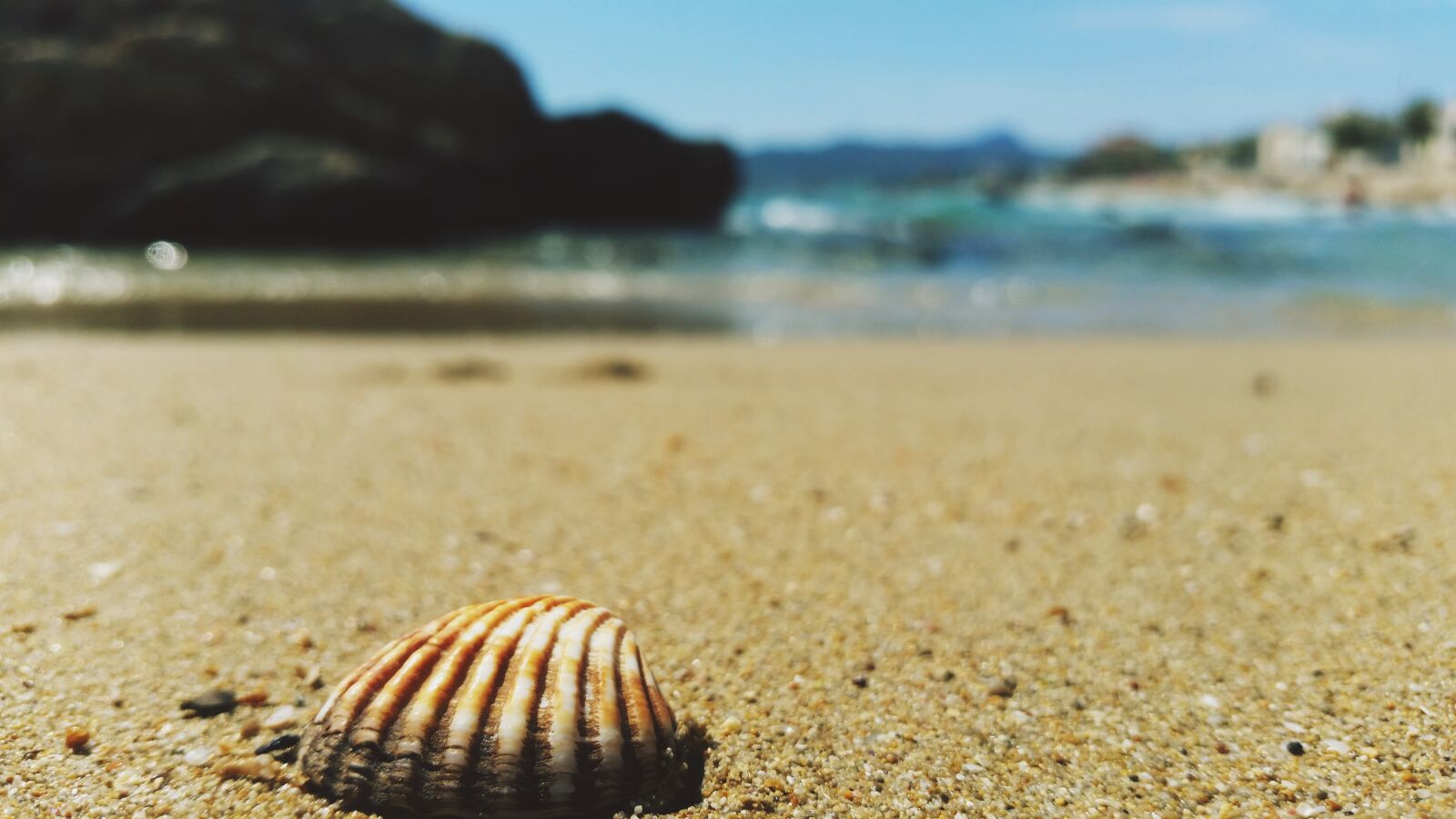 Samsung Galaxy S5 sample photo. Beach, sand, sea, sea photography