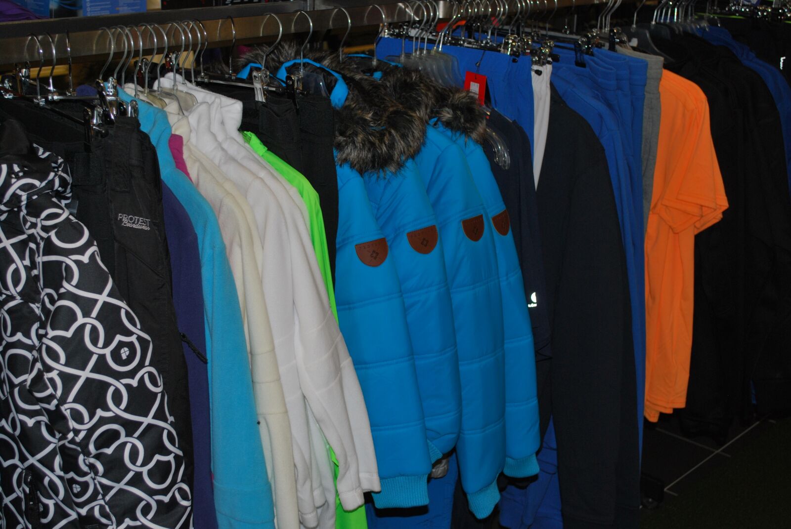 Nikon D60 sample photo. Snow, sport, ski photography