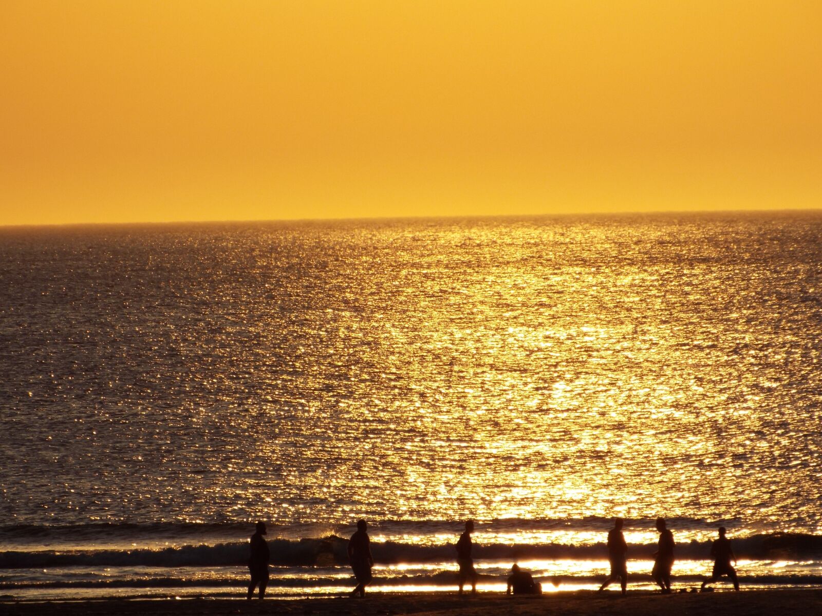 Fujifilm FinePix S8400 sample photo. Sunset, beach, ocean photography