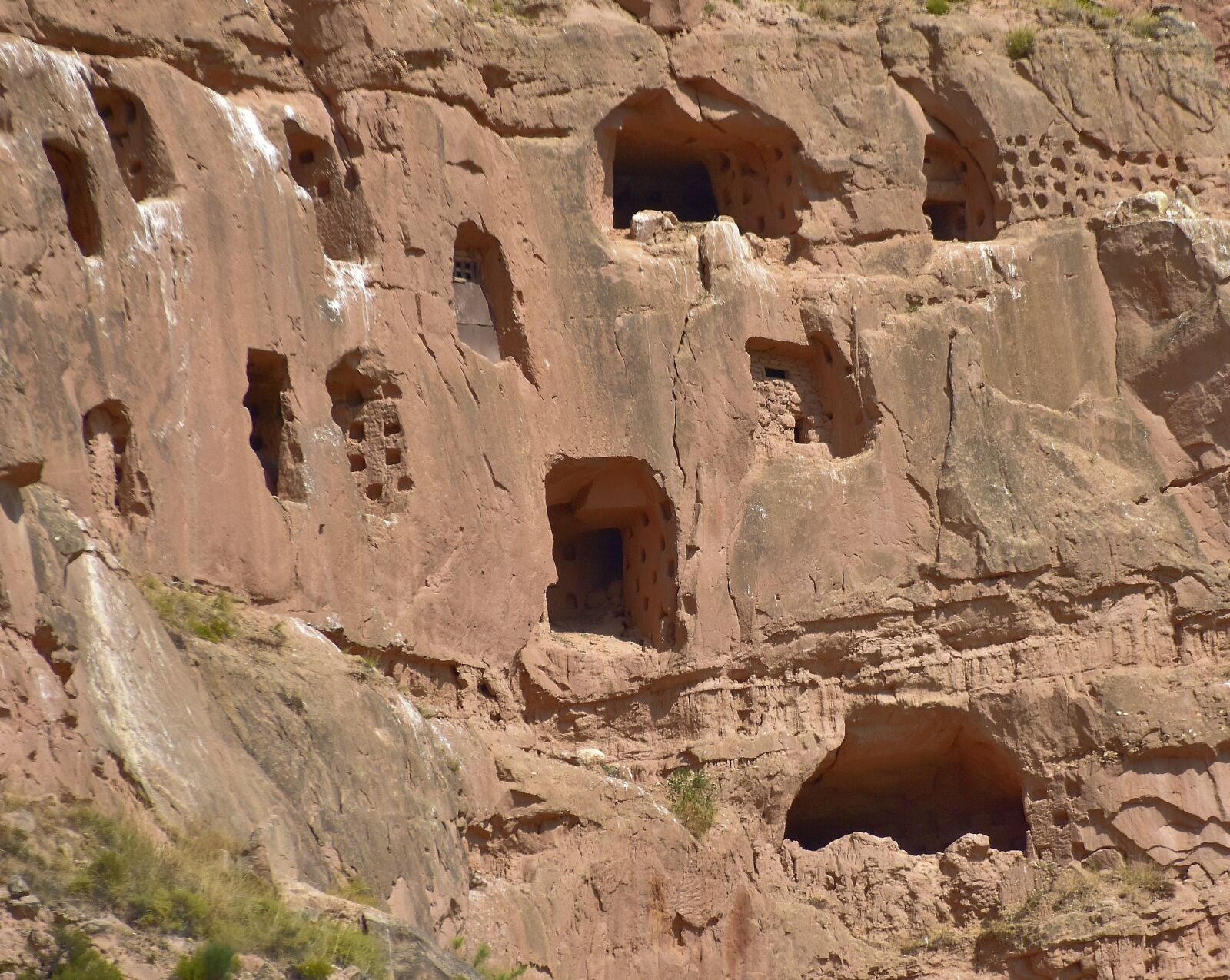 Nikon D7200 sample photo. Mountain, caves, buitrera photography