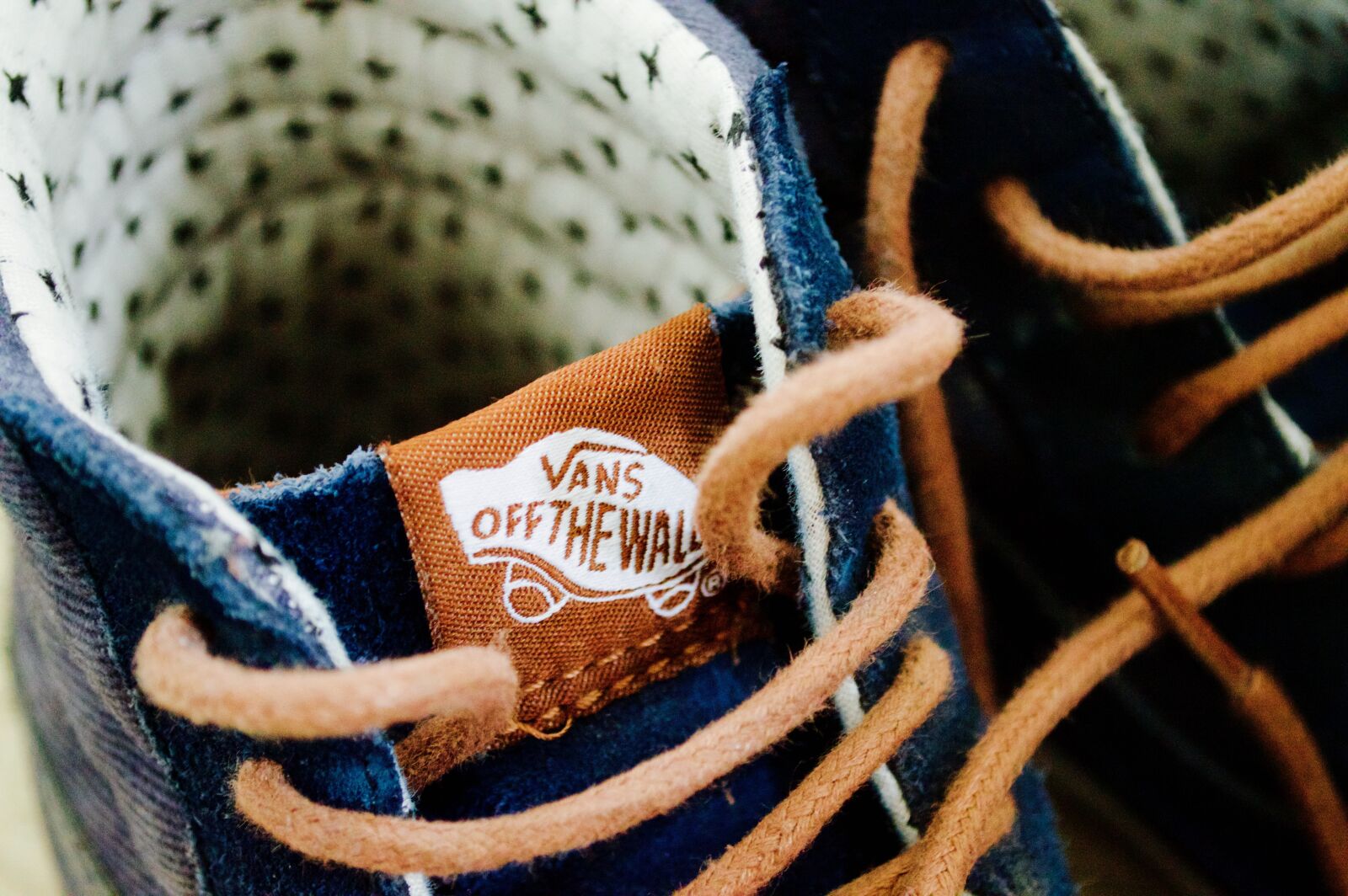 Nikon D3200 sample photo. Close-up, footwear, laces photography