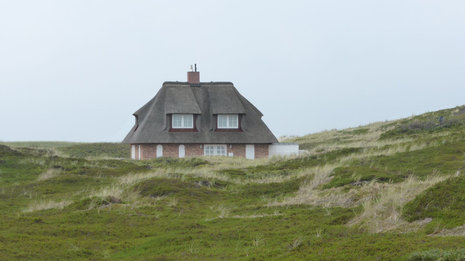 Panasonic DMC-TZ41 sample photo. Dunes, house, north sea photography