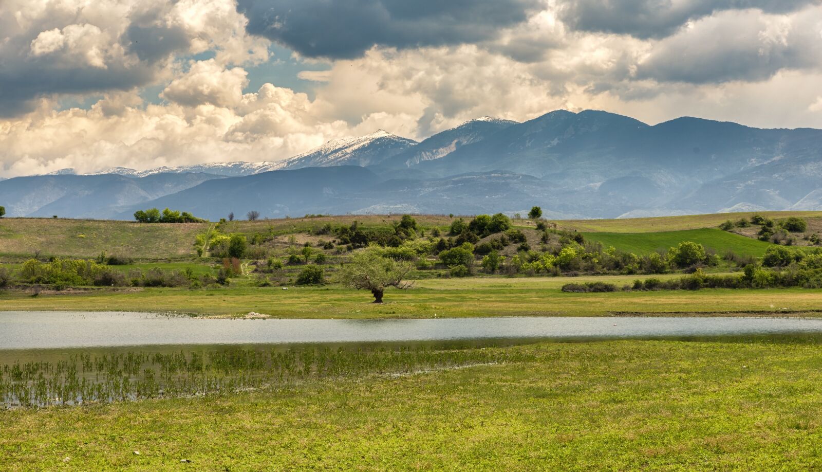 Tamron SP 24-70mm F2.8 Di VC USD sample photo. Nature, landscape, lake photography