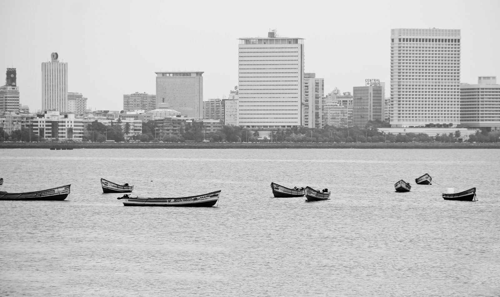 Canon EOS 600D (Rebel EOS T3i / EOS Kiss X5) sample photo. Architecture, buildings, infrastructure photography