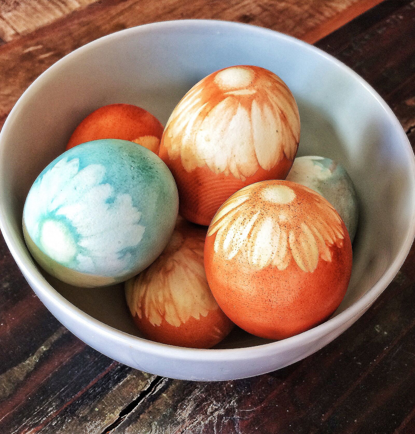 iPhone 5s back camera 4.15mm f/2.2 sample photo. Food, eggs, easter eggs photography