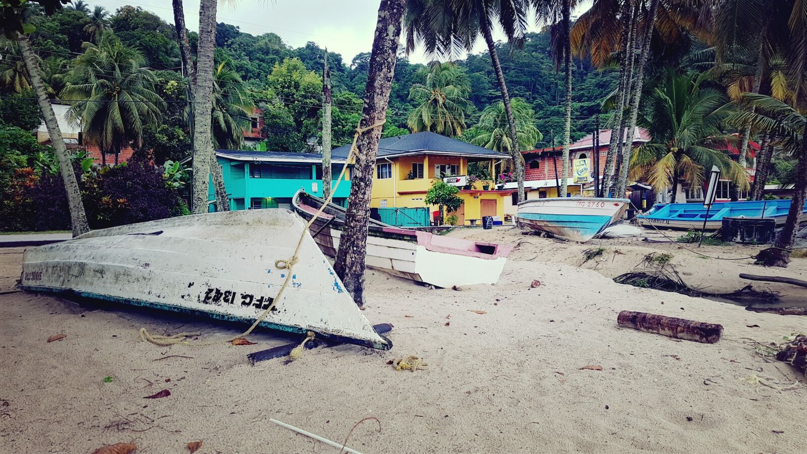 Samsung Galaxy S7 Edge sample photo. Beach, boats, boat photography