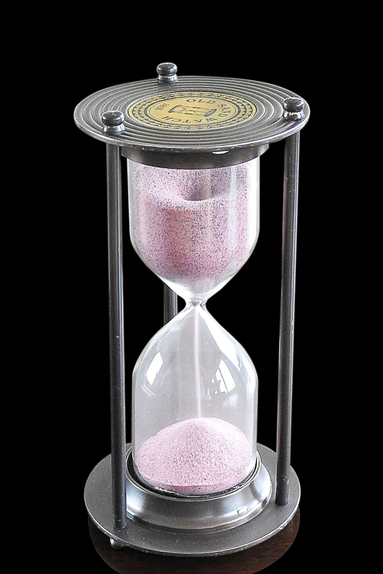 Nikon Coolpix P900 sample photo. Hourglass, timepiece, sand photography