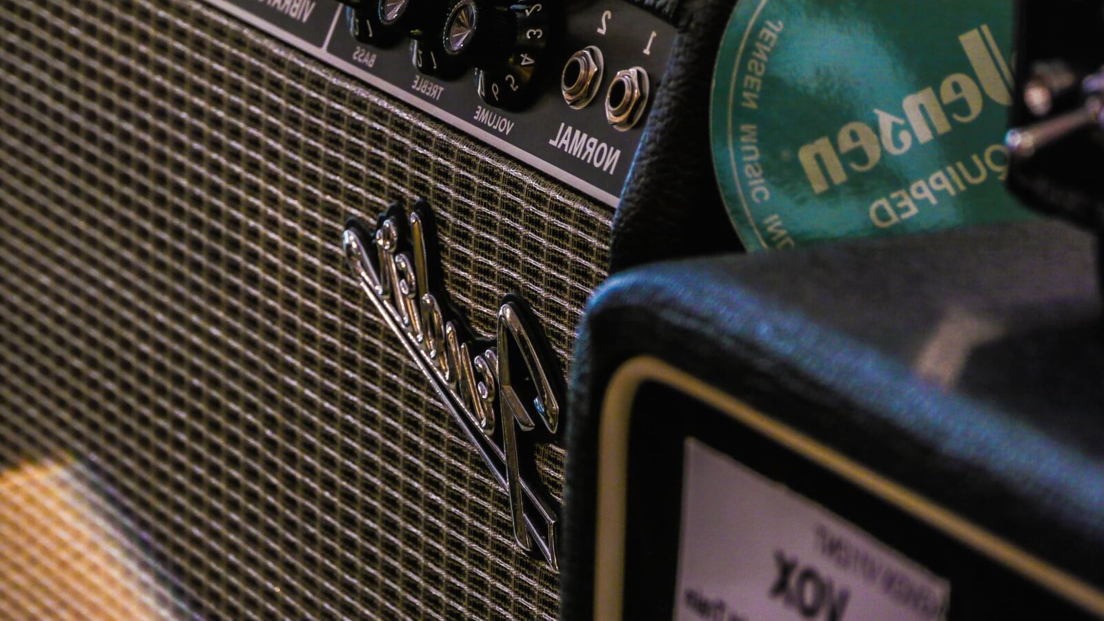 Panasonic Lumix DMC-GH1 sample photo. Technology, music, loudspeaker, sound photography