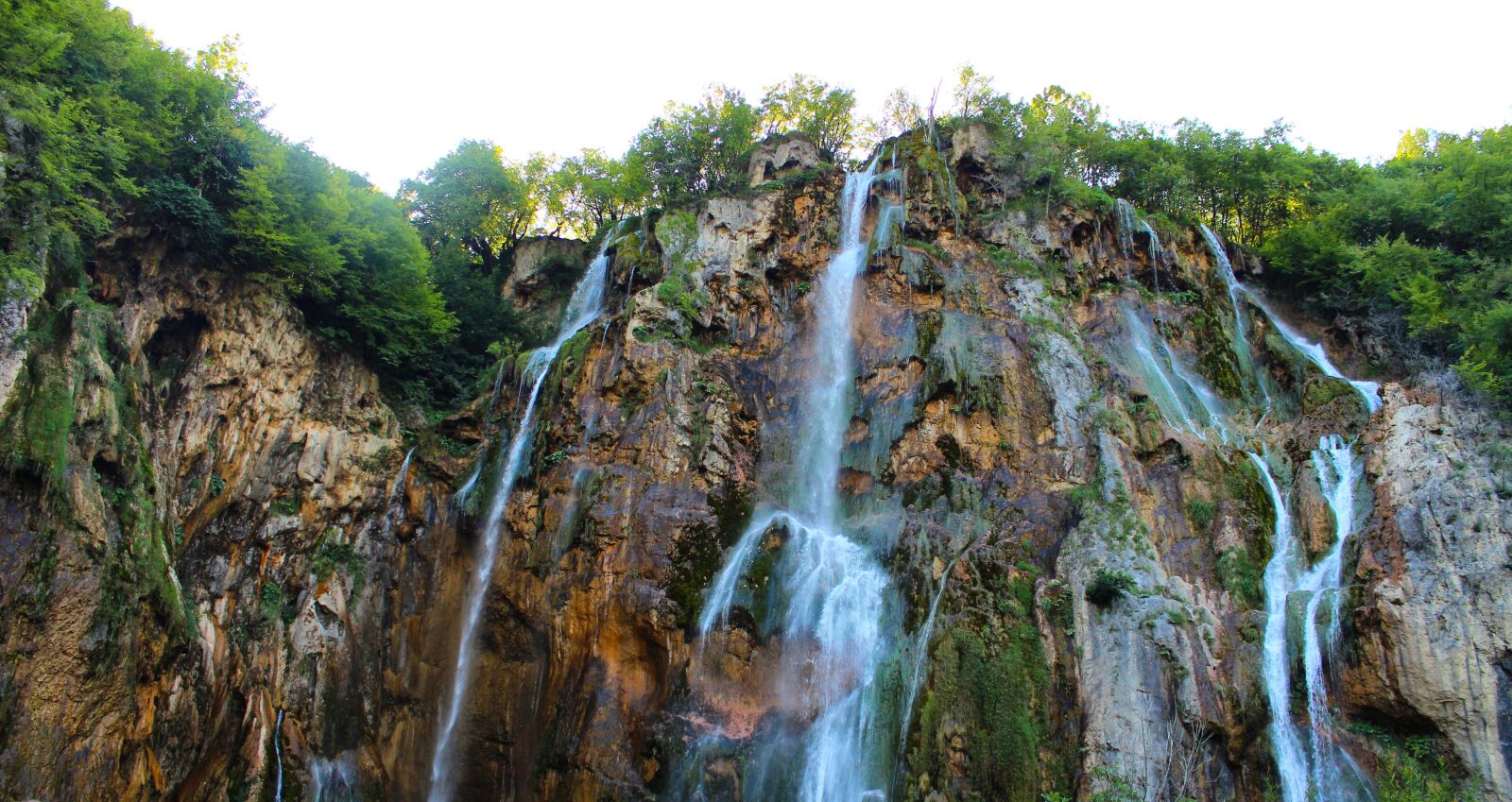 Canon EOS 600D (Rebel EOS T3i / EOS Kiss X5) sample photo. Waterfall, nature, cliff photography